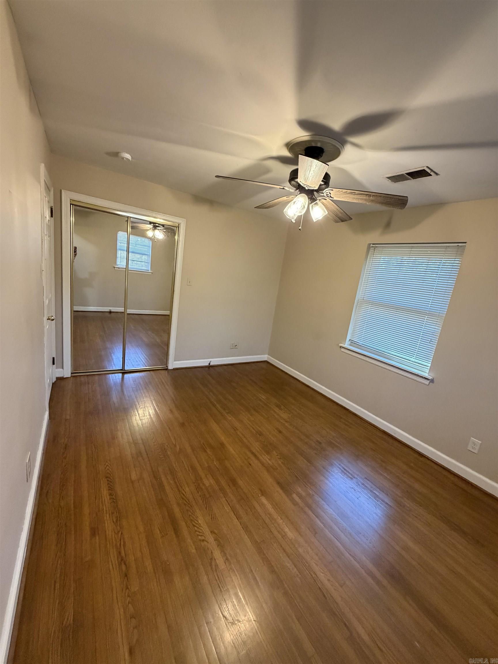 HOLIDAY PARK - Residential