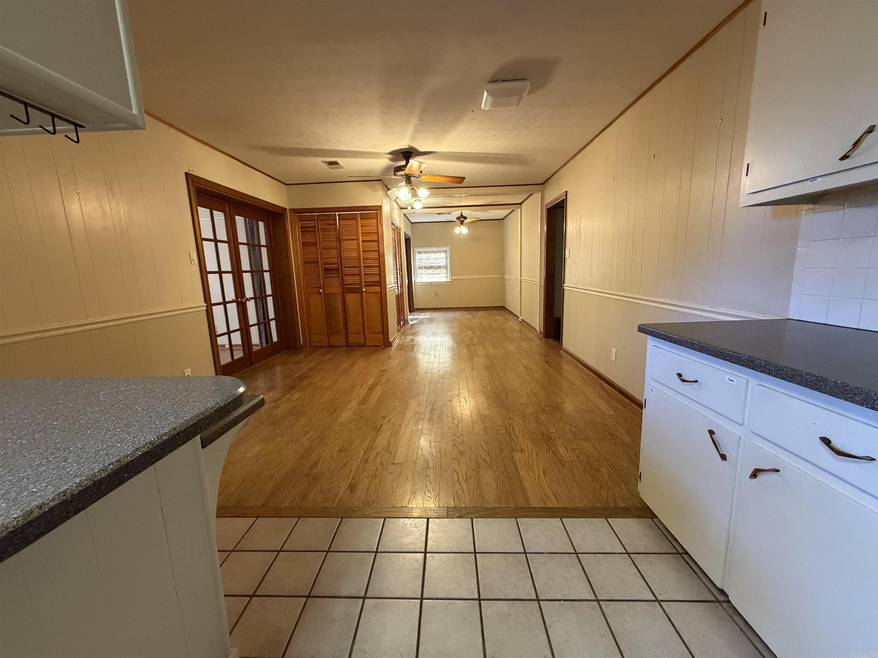 HOLIDAY PARK - Residential