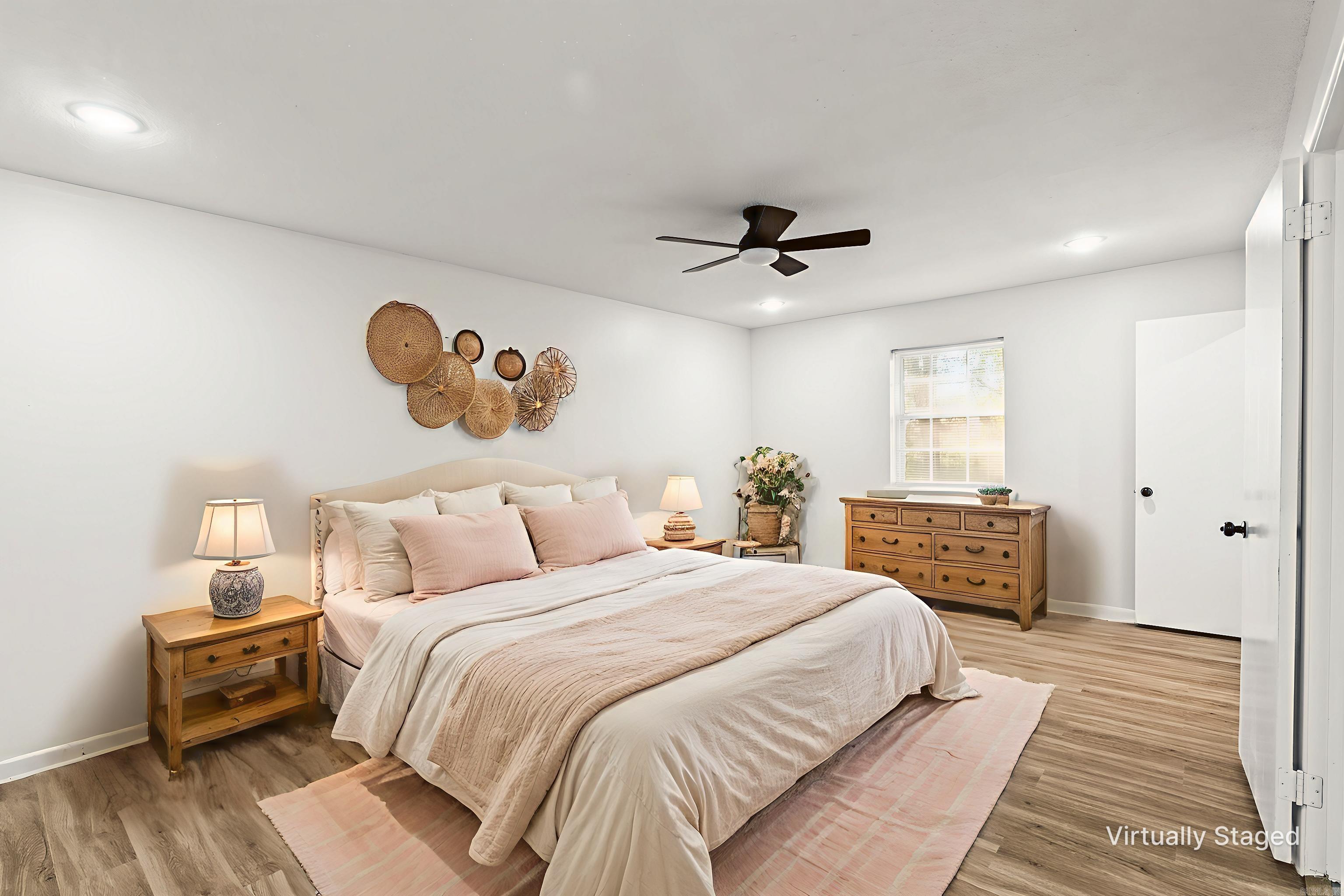 INDIAN HILLS - Residential