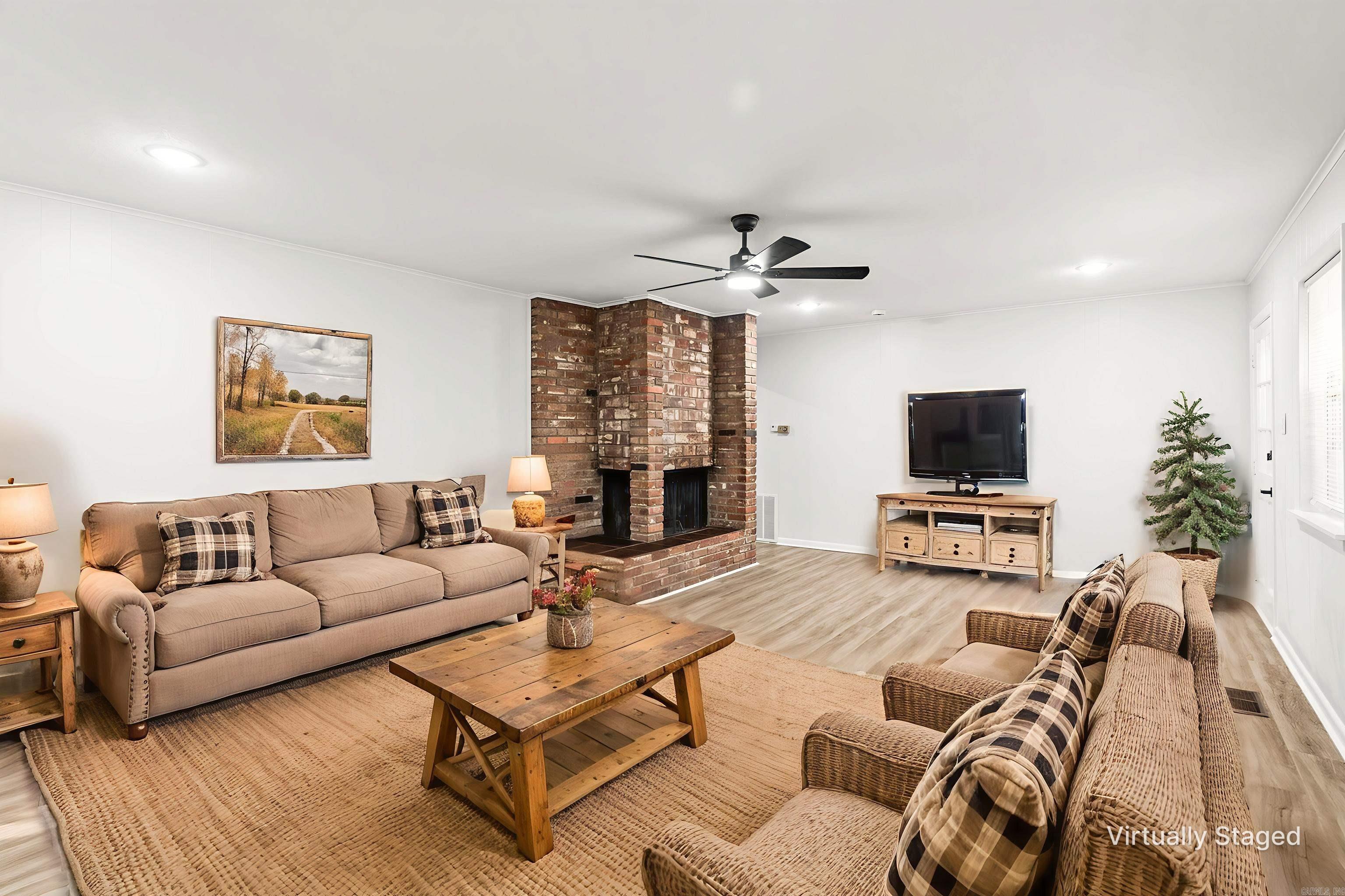 INDIAN HILLS - Residential