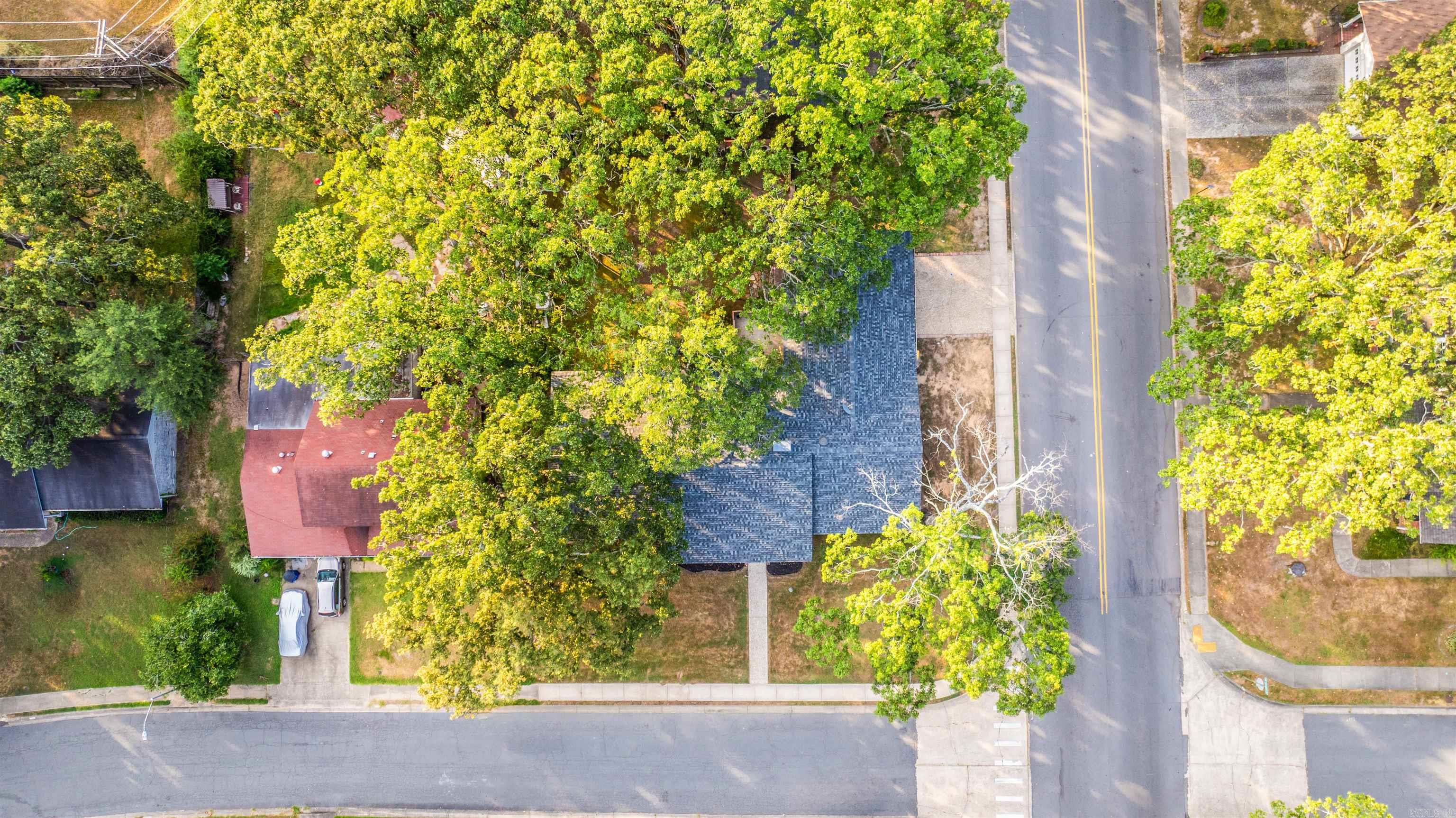 INDIAN HILLS - Residential