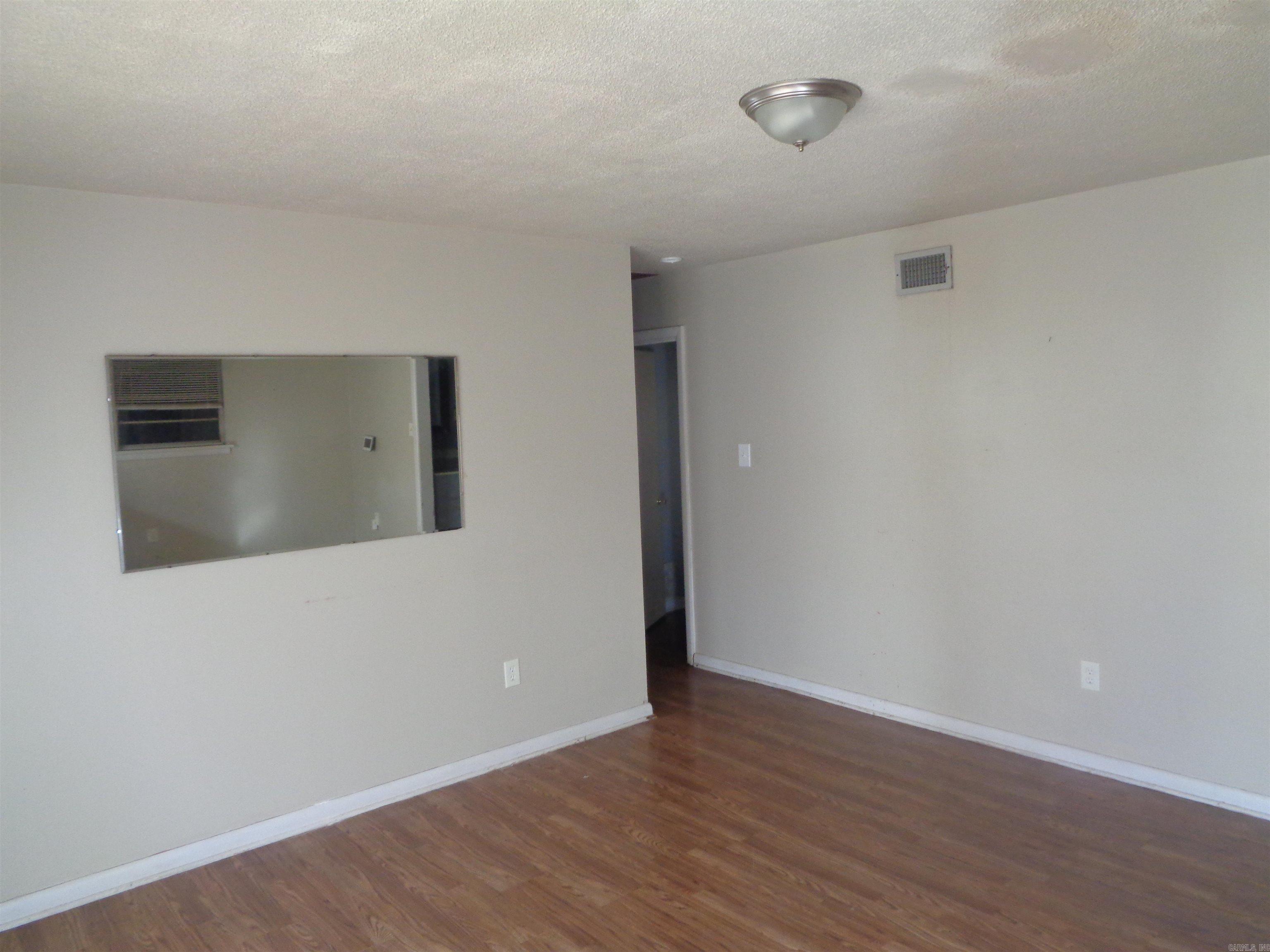 Adams Replat #1 - Residential Lease