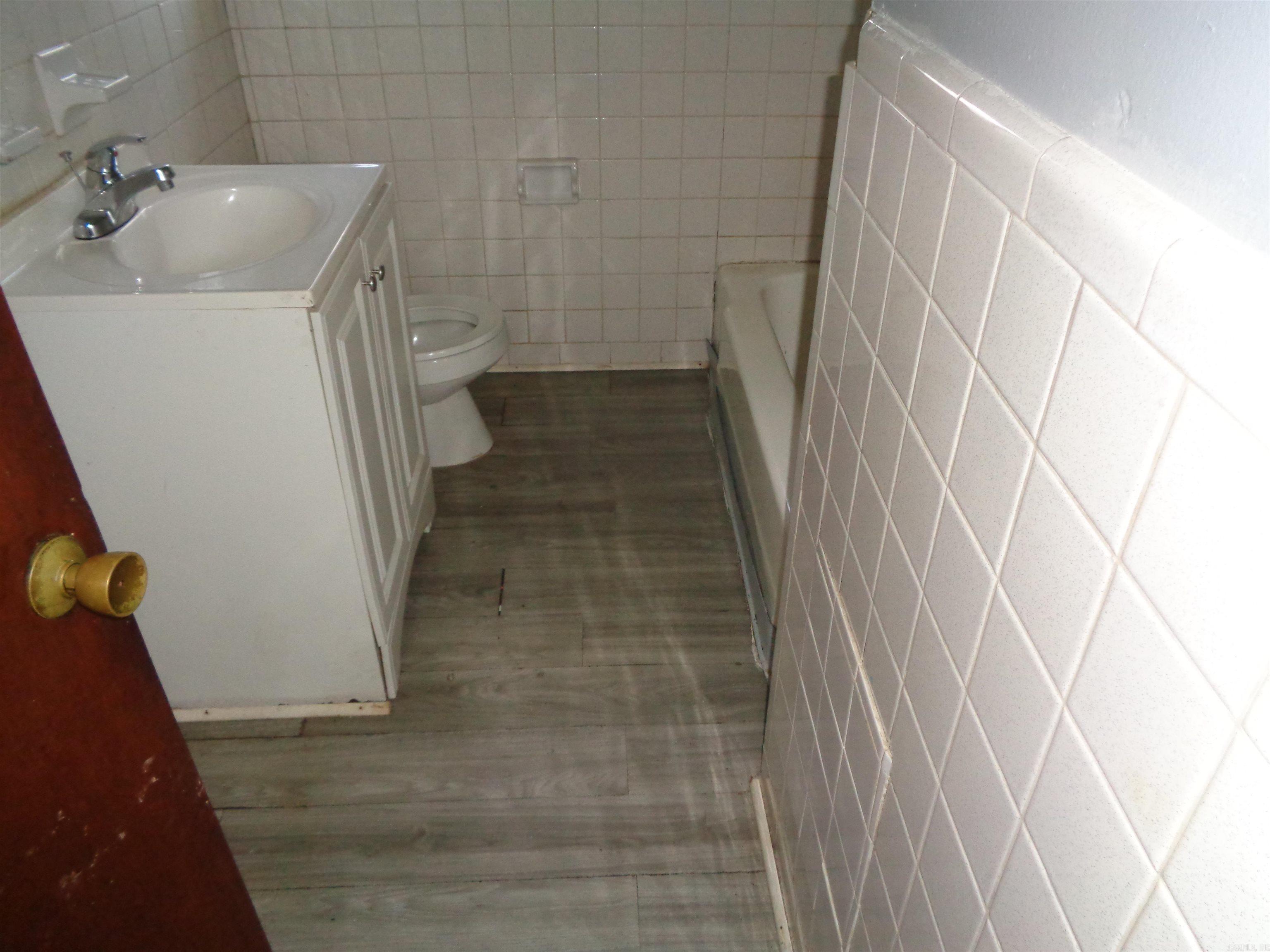 Adams Replat #1 - Residential Lease