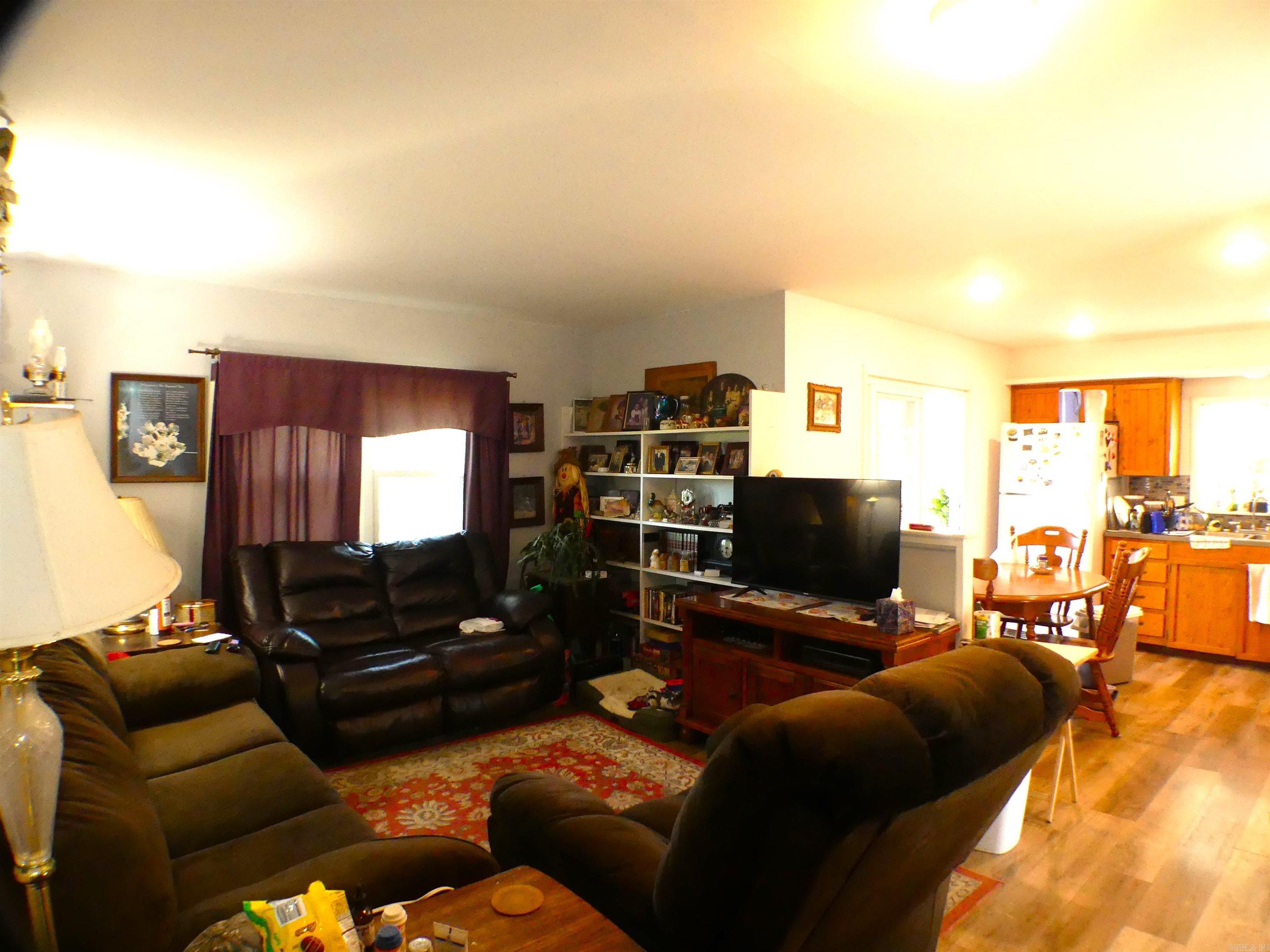 Rural Mena - Residential