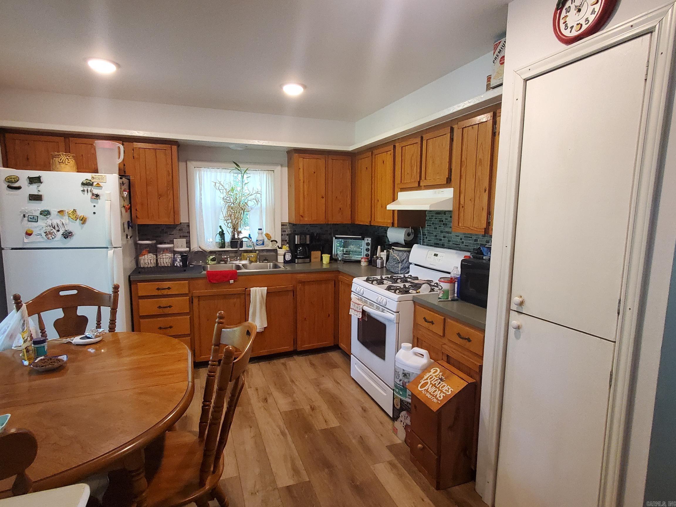 Rural Mena - Residential