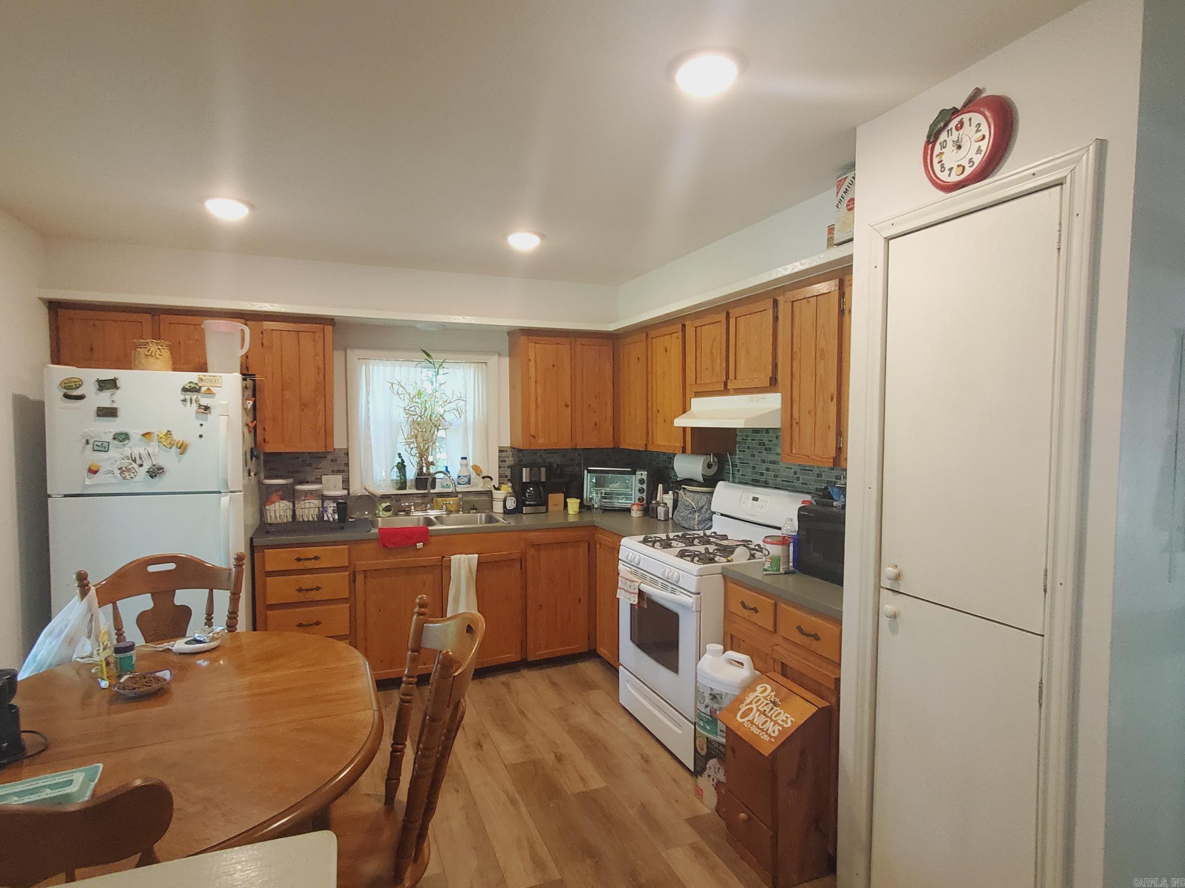 Rural Mena - Residential