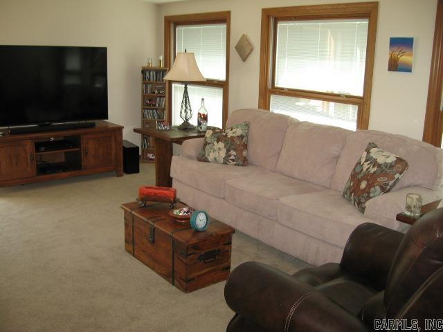 INDIAN HILLS - Residential