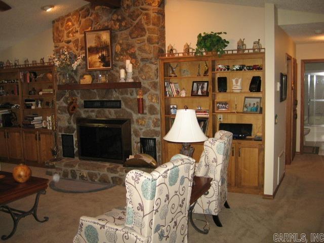 INDIAN HILLS - Residential