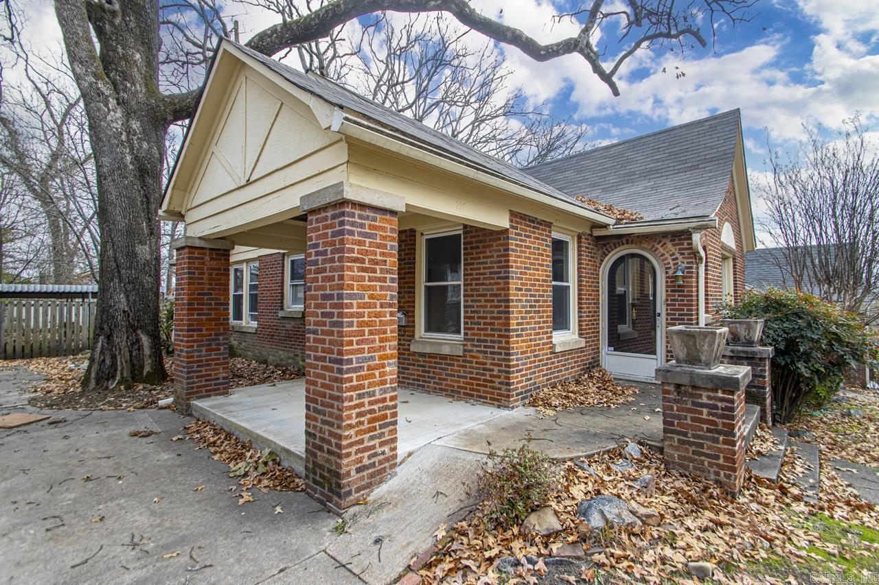 RIFFEL & RHOTEN RIDGELAND - Residential