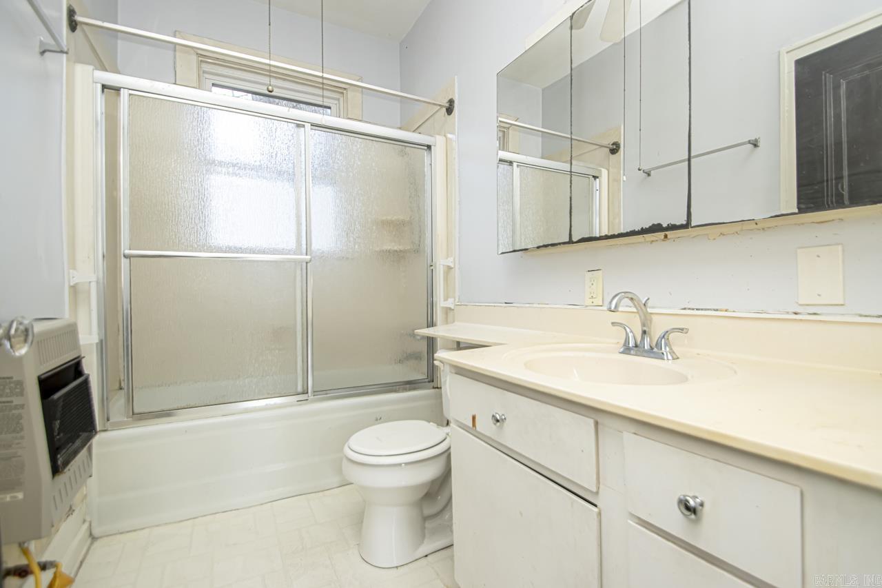 RIFFEL & RHOTEN RIDGELAND - Residential