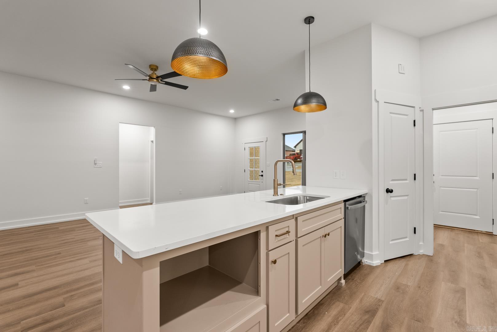 HIDDEN VALLEY ESTATES - Residential