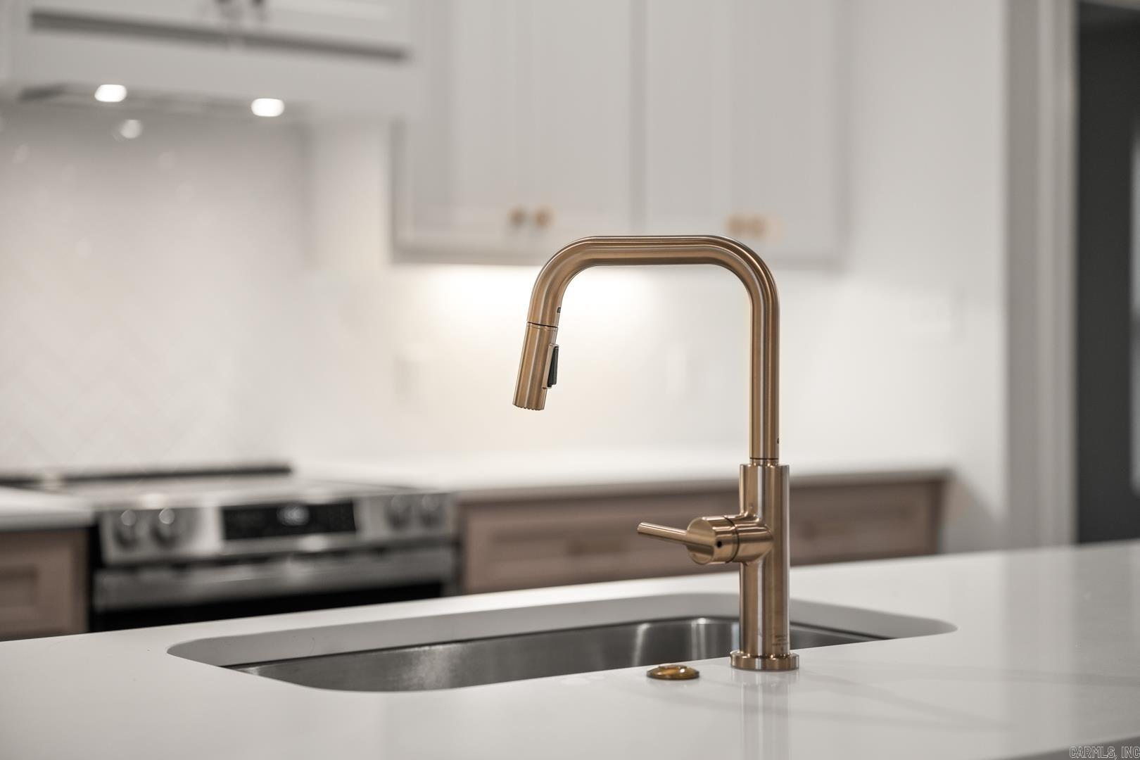 HIDDEN VALLEY ESTATES - Residential