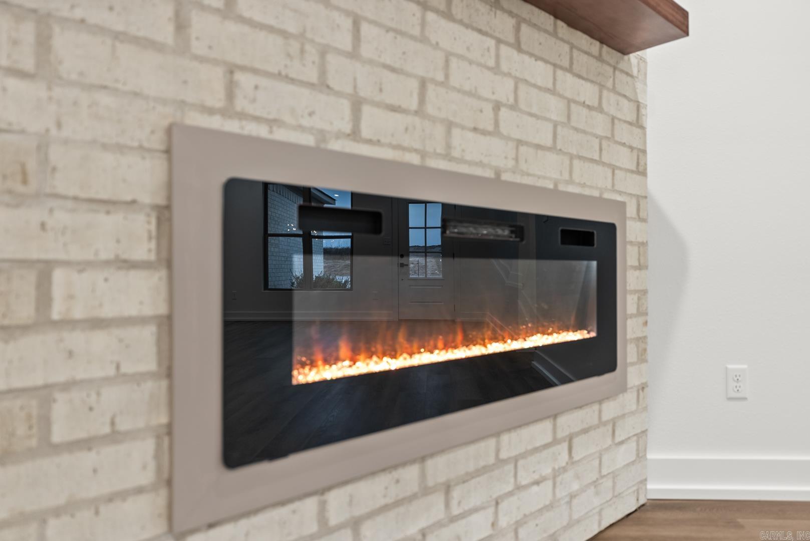 HIDDEN VALLEY ESTATES - Residential