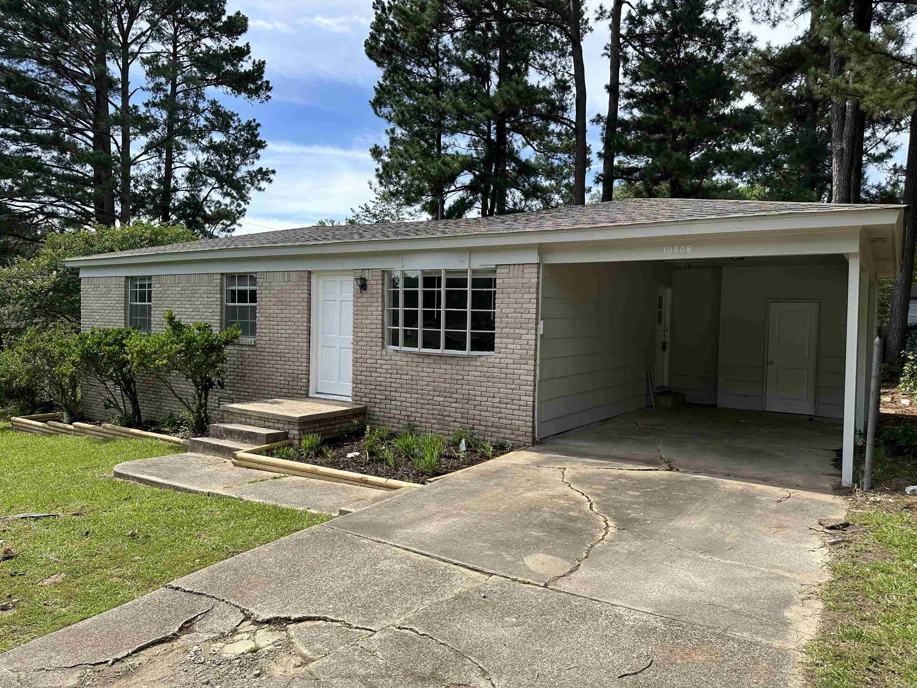 Shannon Hills - Residential Lease