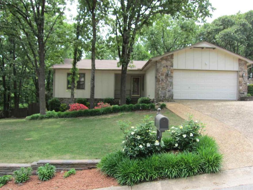 One level home with green space behind yard.  All the floors are heated, generator hook up only.  Wooden floors in the great room, sun room and halls and the office.  "Perfect turf" in the backyard.  Laminate looks like wood.  New duct work seven years ago.