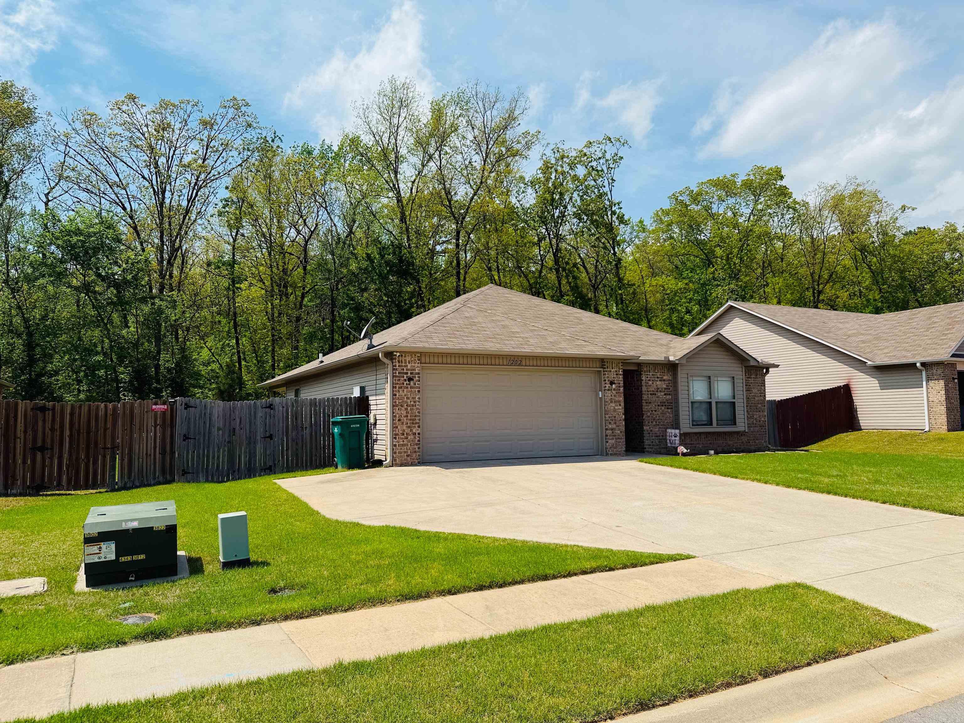 THE CROSSING AT OAK HILL - Residential