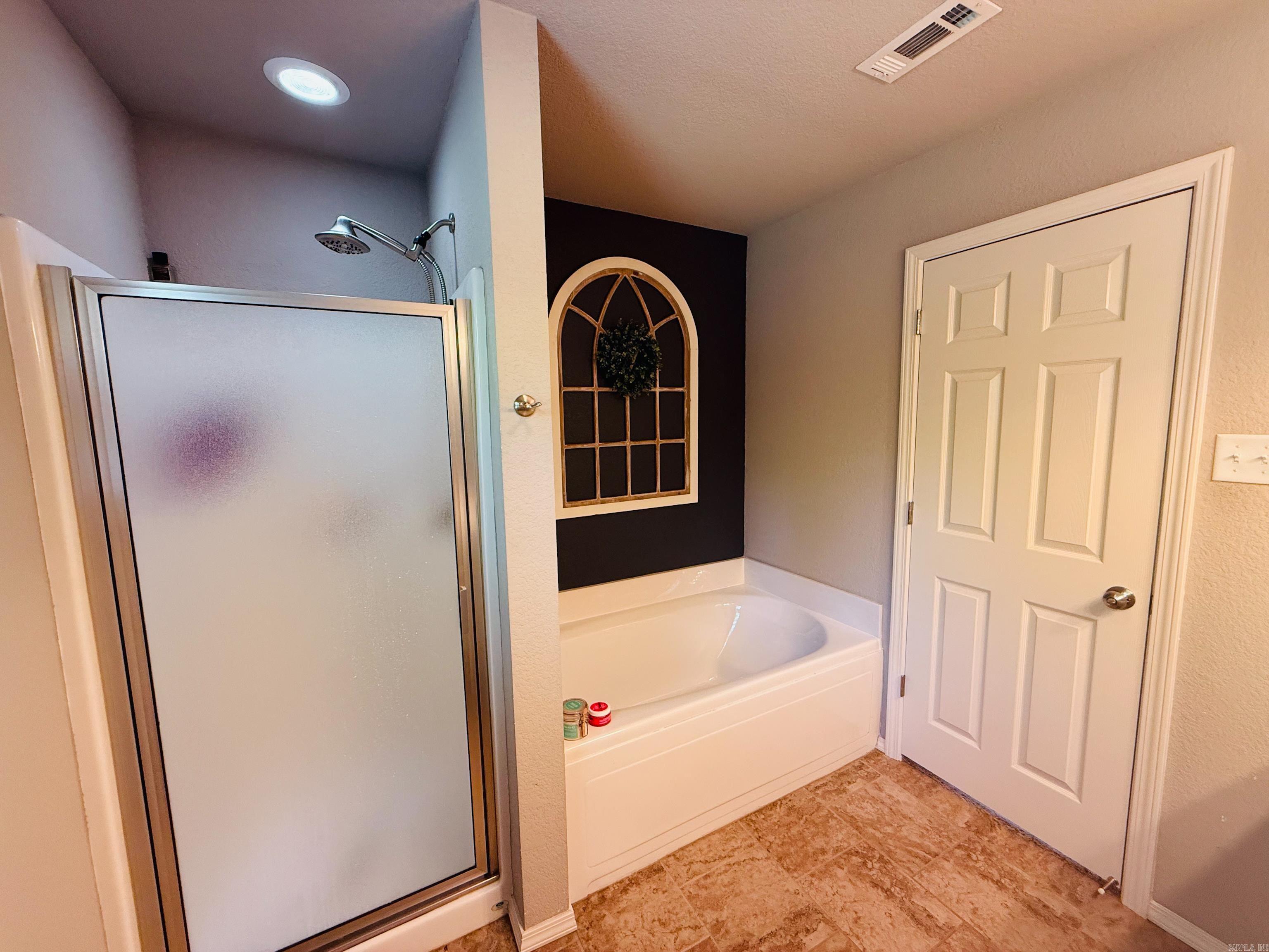 THE CROSSING AT OAK HILL - Residential