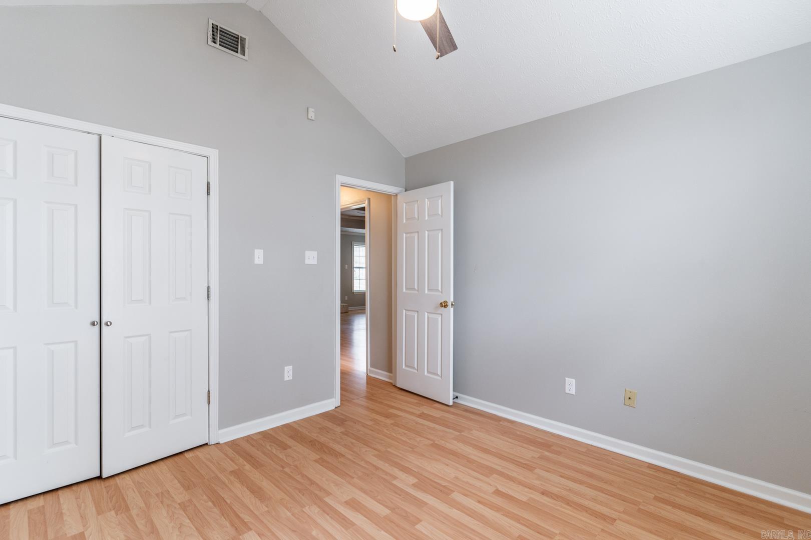 NORTH POINTE ADDN - Residential