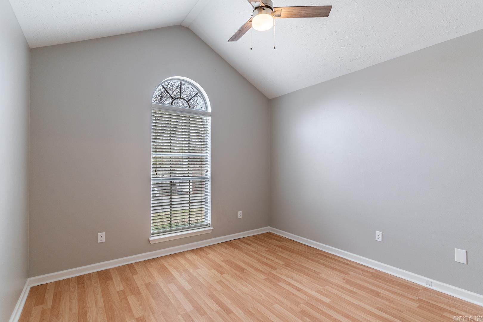 NORTH POINTE ADDN - Residential