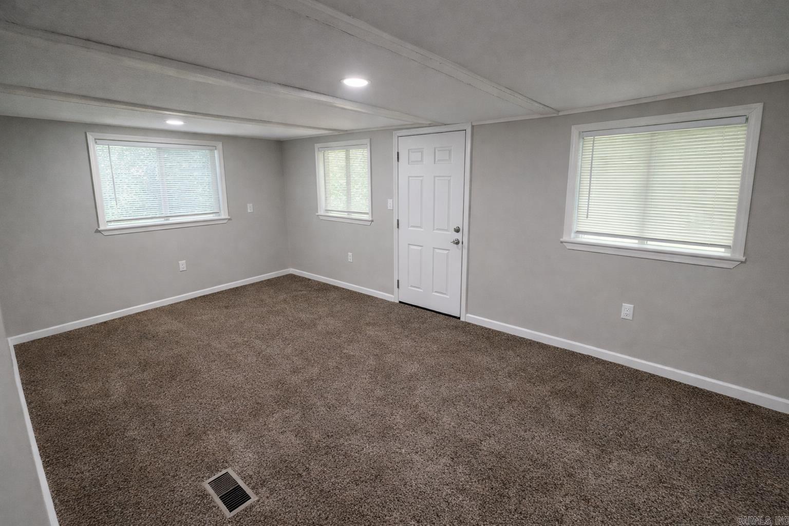 STAMPS JOHN - Residential