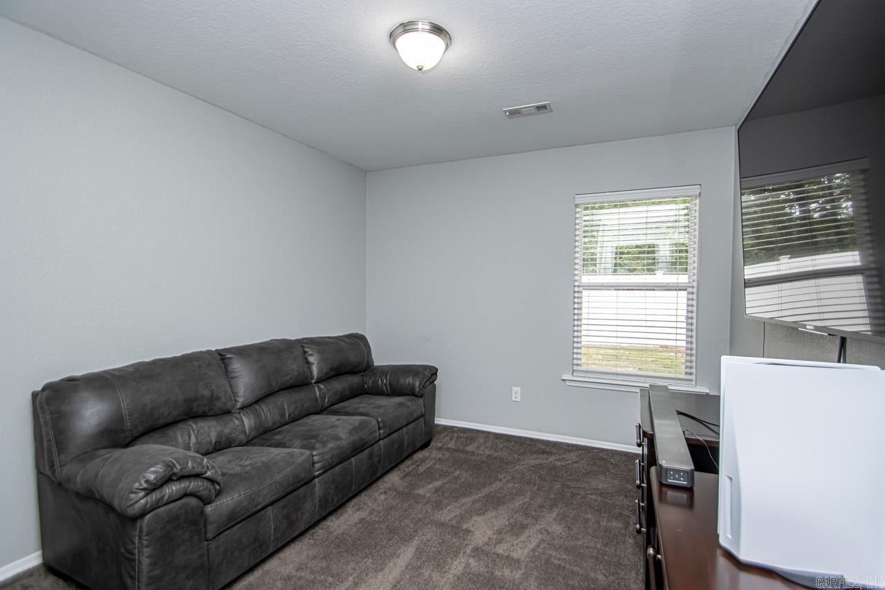 CHAPEL CREEK - Residential