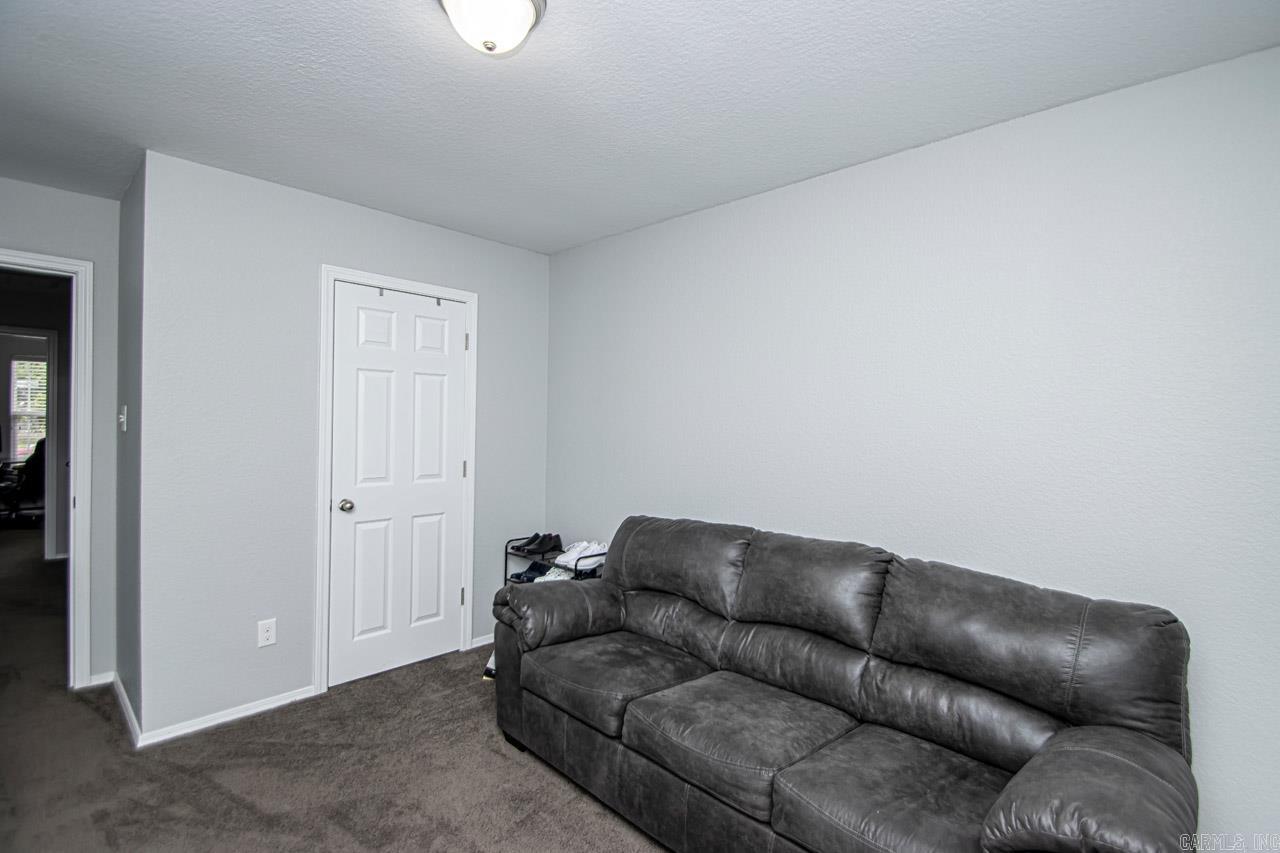 CHAPEL CREEK - Residential