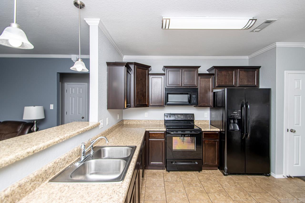 CHAPEL CREEK - Residential