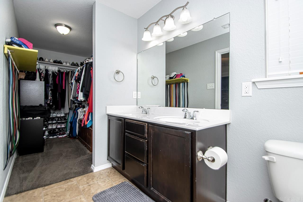 CHAPEL CREEK - Residential