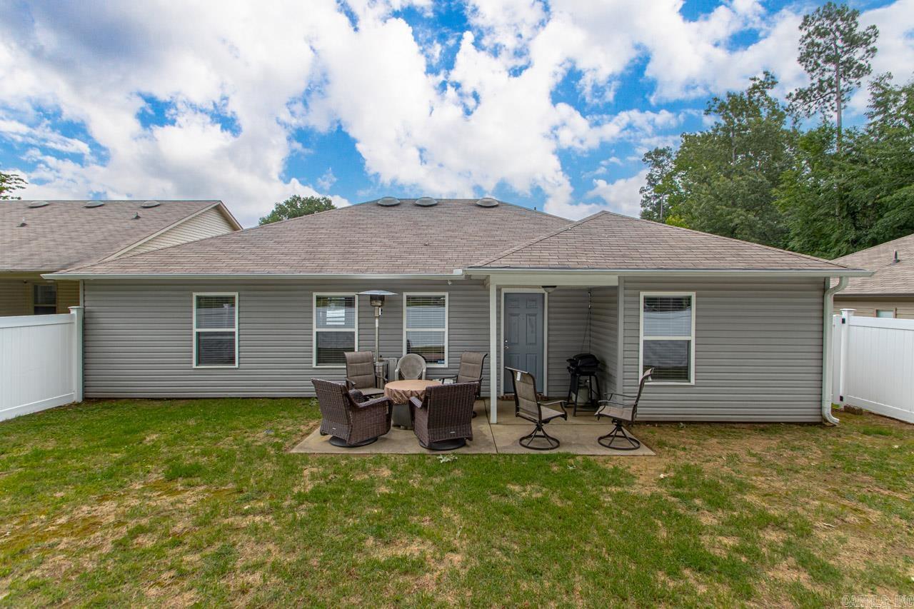 CHAPEL CREEK - Residential