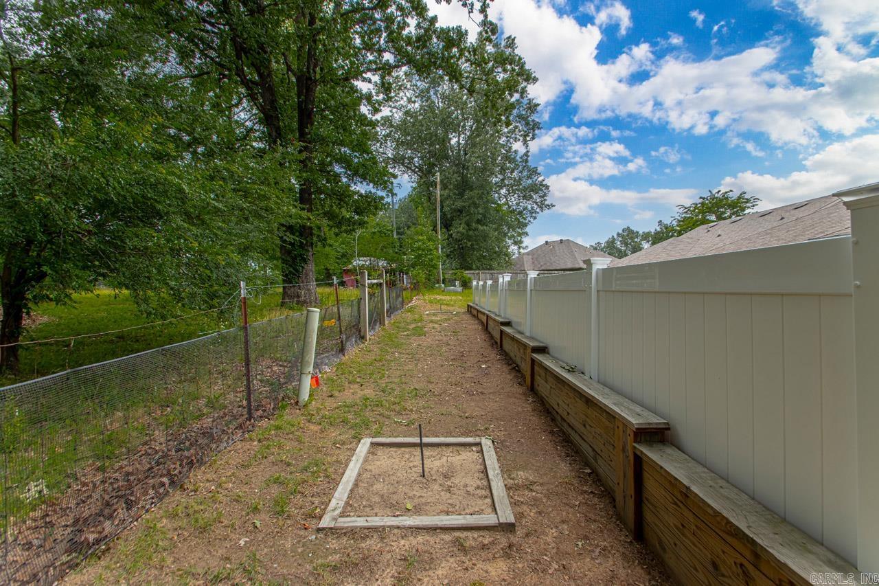 CHAPEL CREEK - Residential