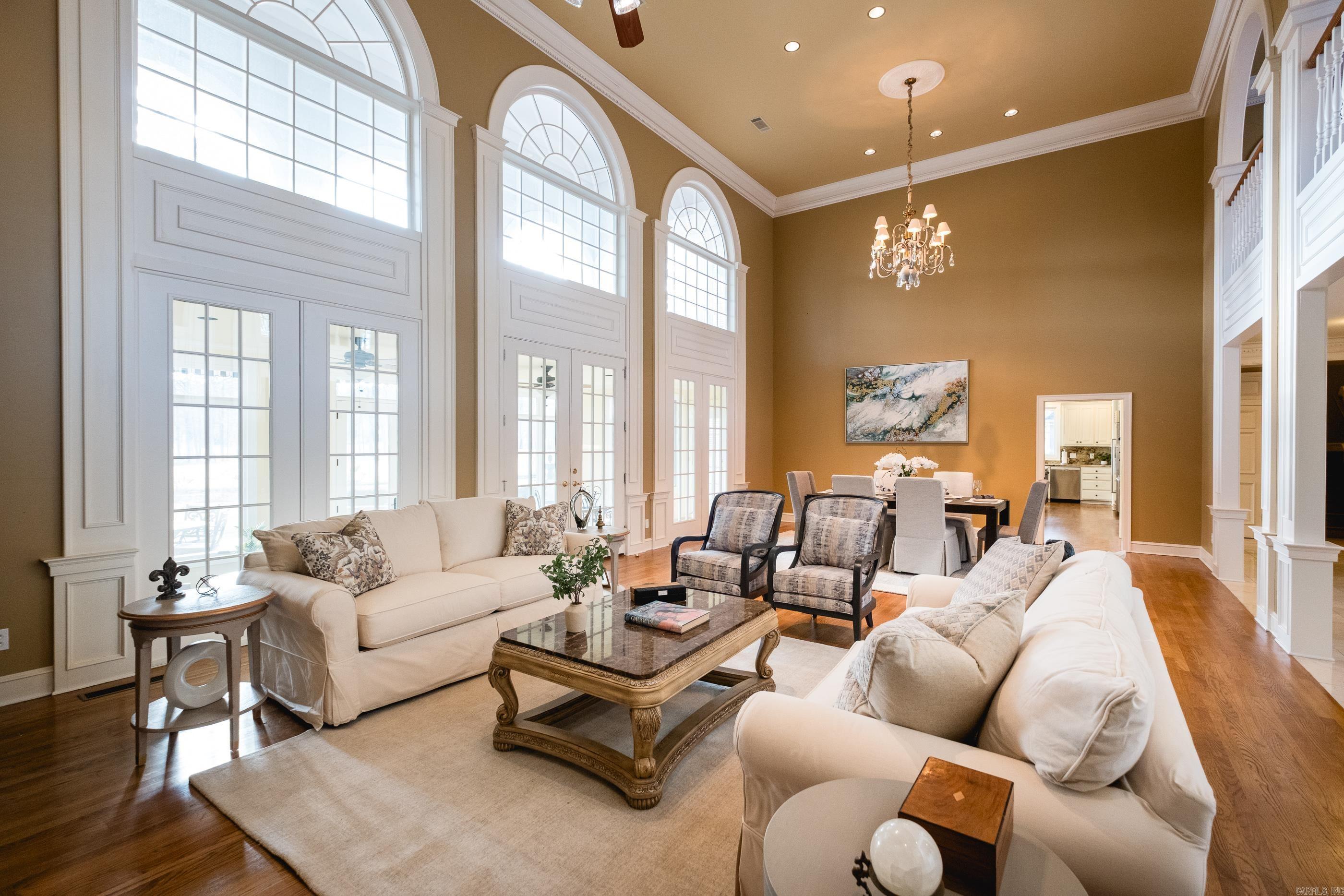 CHENAL VALLEY CHENAL CIRCLE - Residential