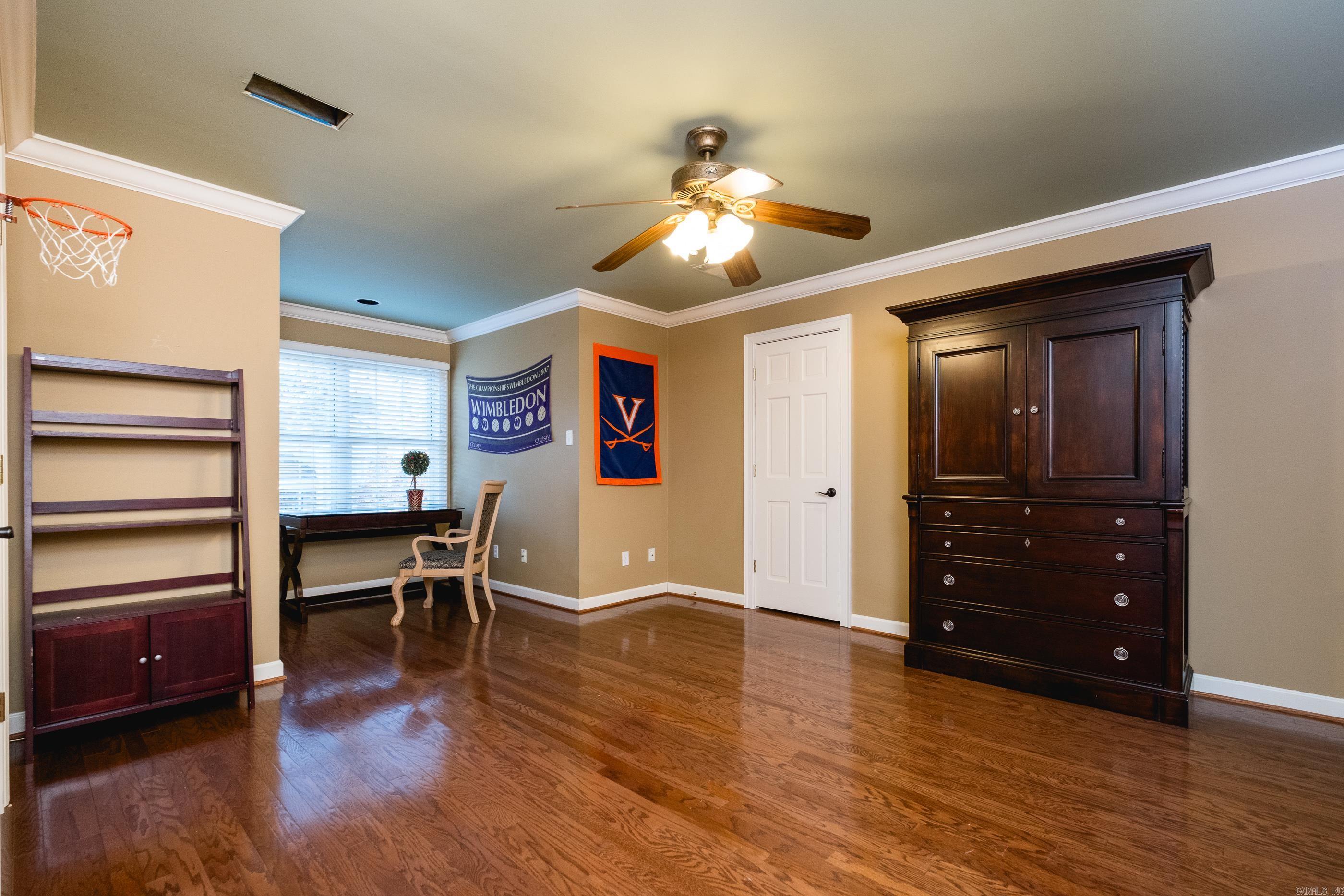 CHENAL VALLEY CHENAL CIRCLE - Residential