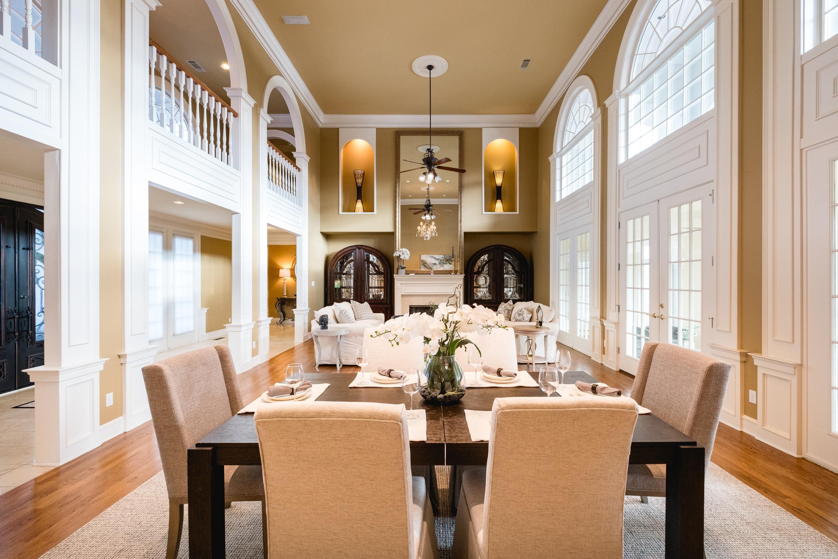 CHENAL VALLEY CHENAL CIRCLE - Residential