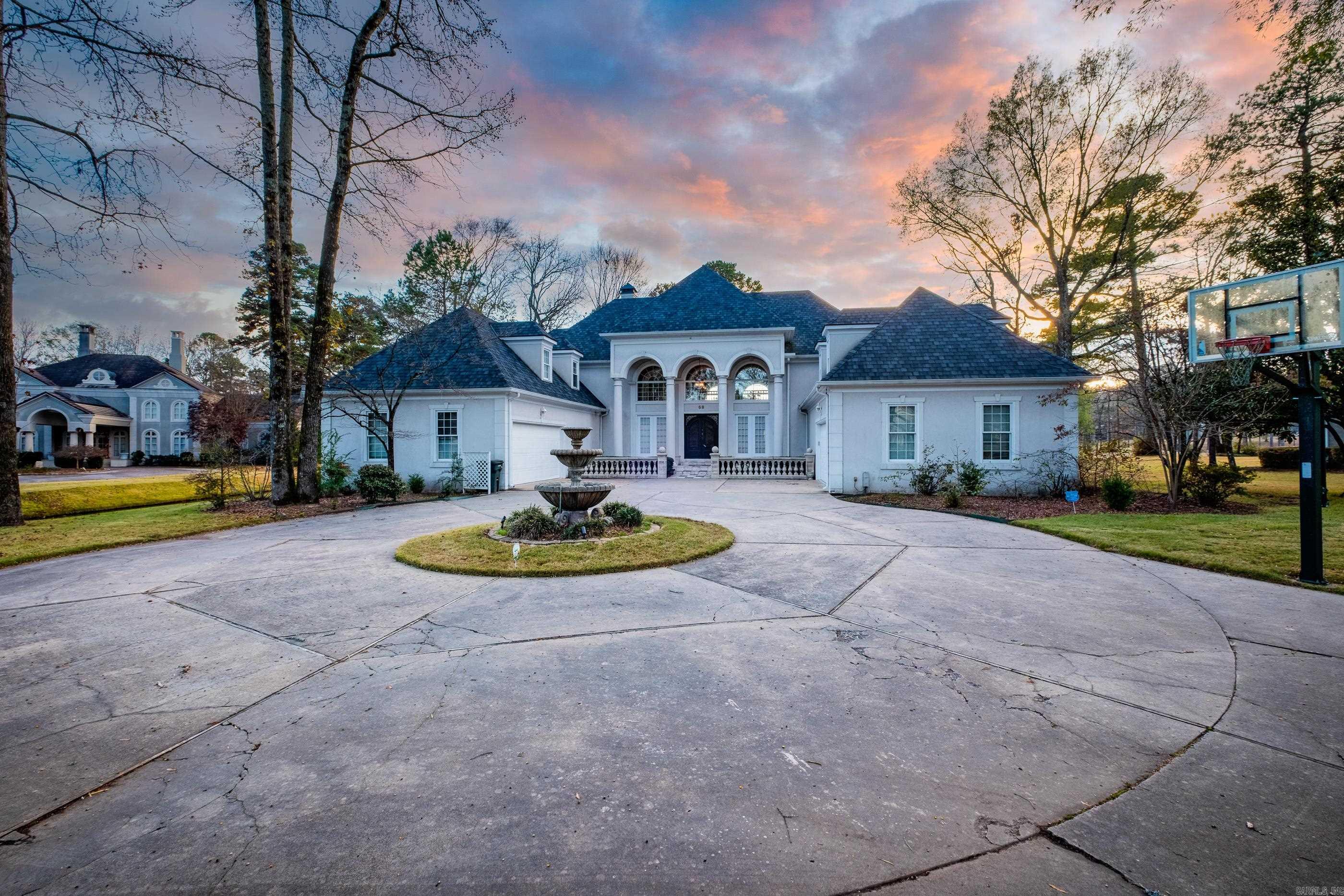 CHENAL VALLEY CHENAL CIRCLE - Residential