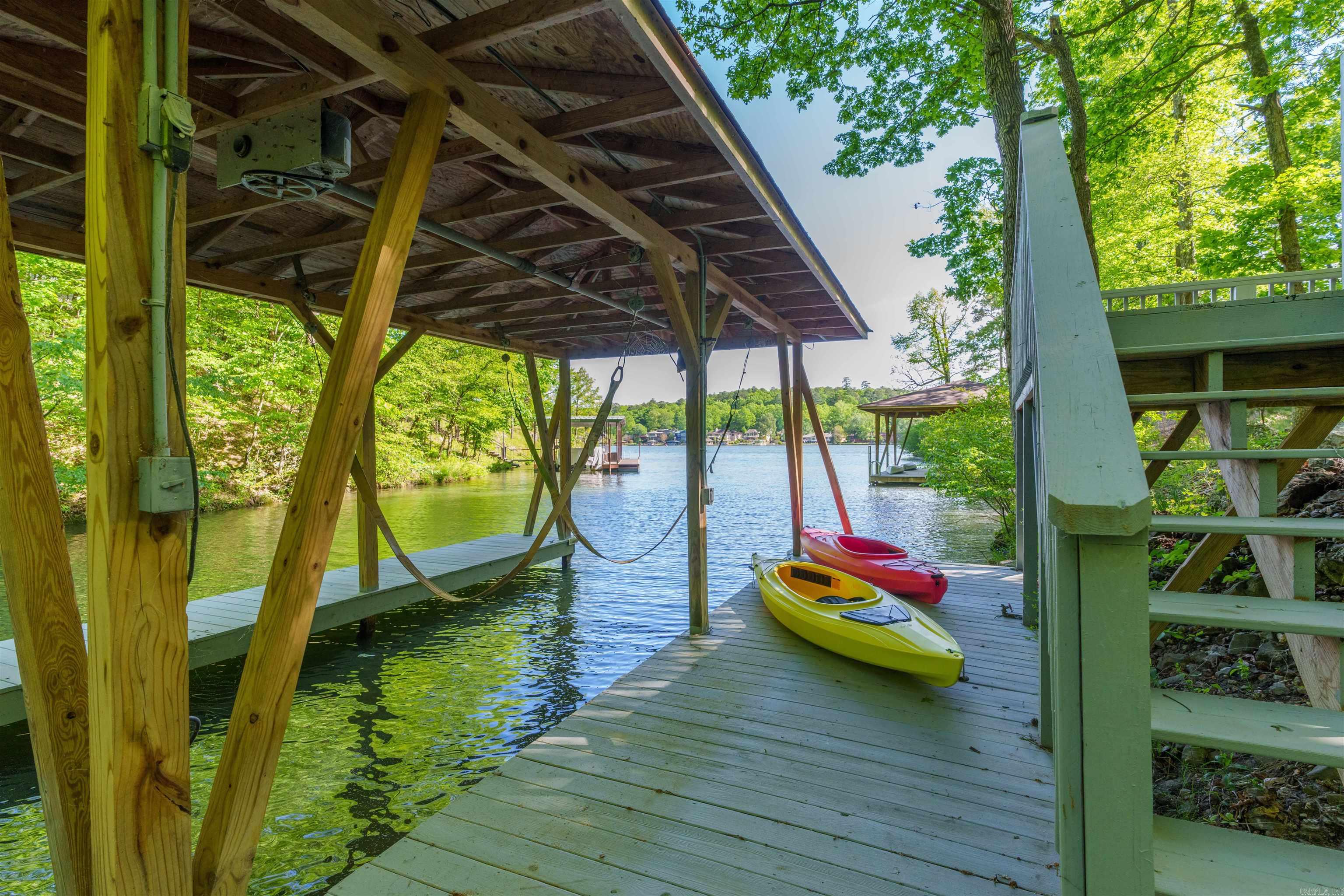 BAJADA - Residential