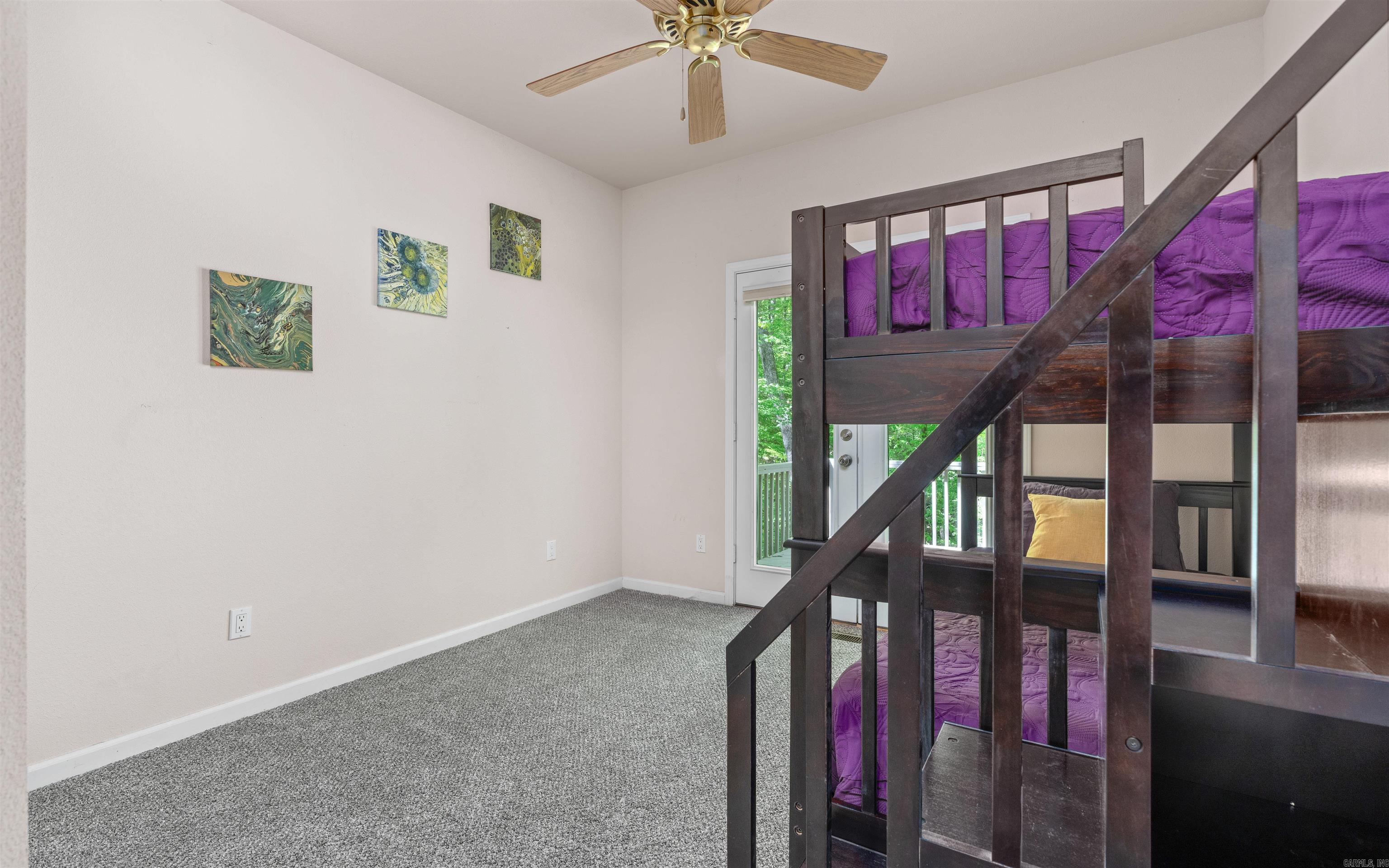 BAJADA - Residential