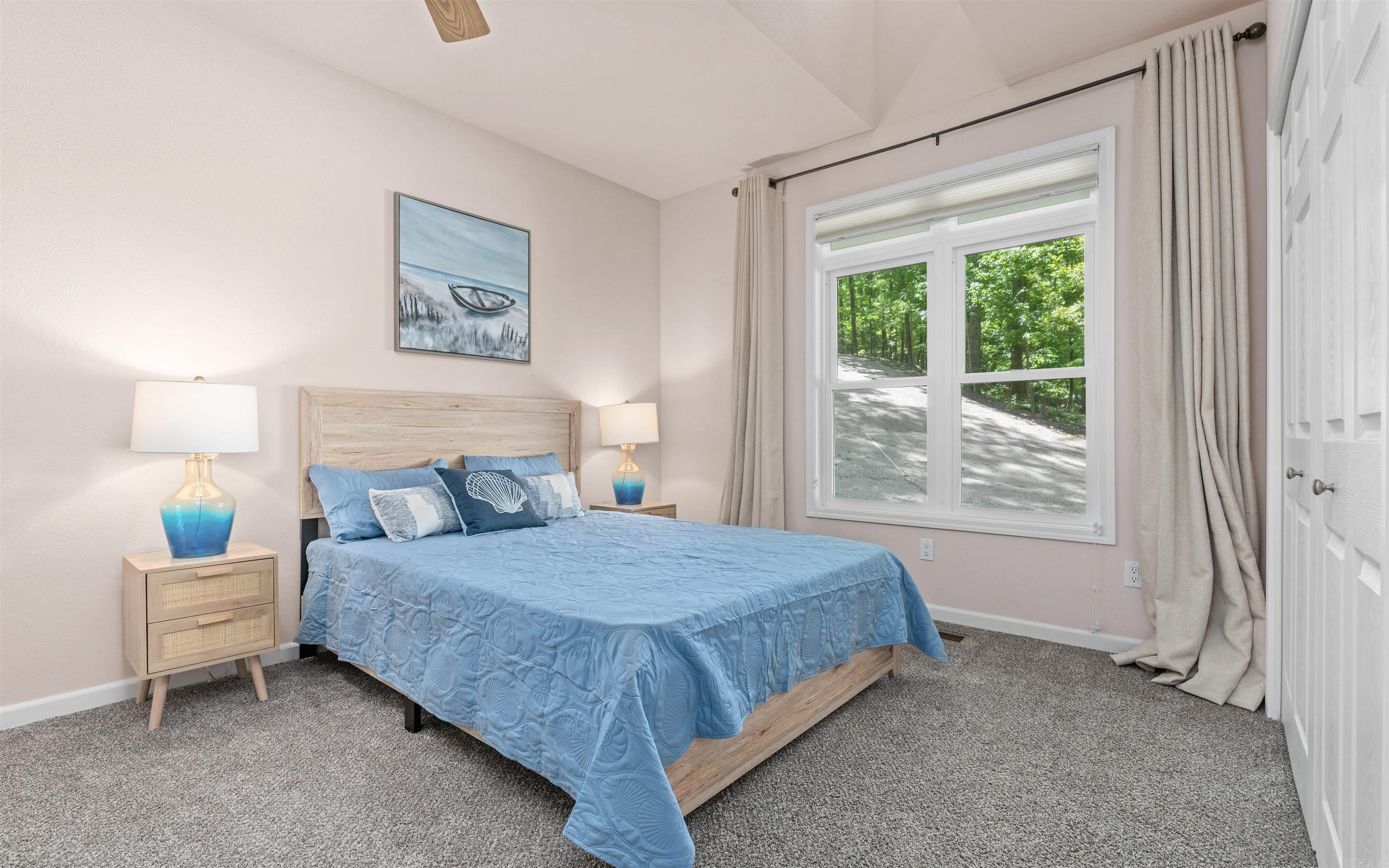 BAJADA - Residential