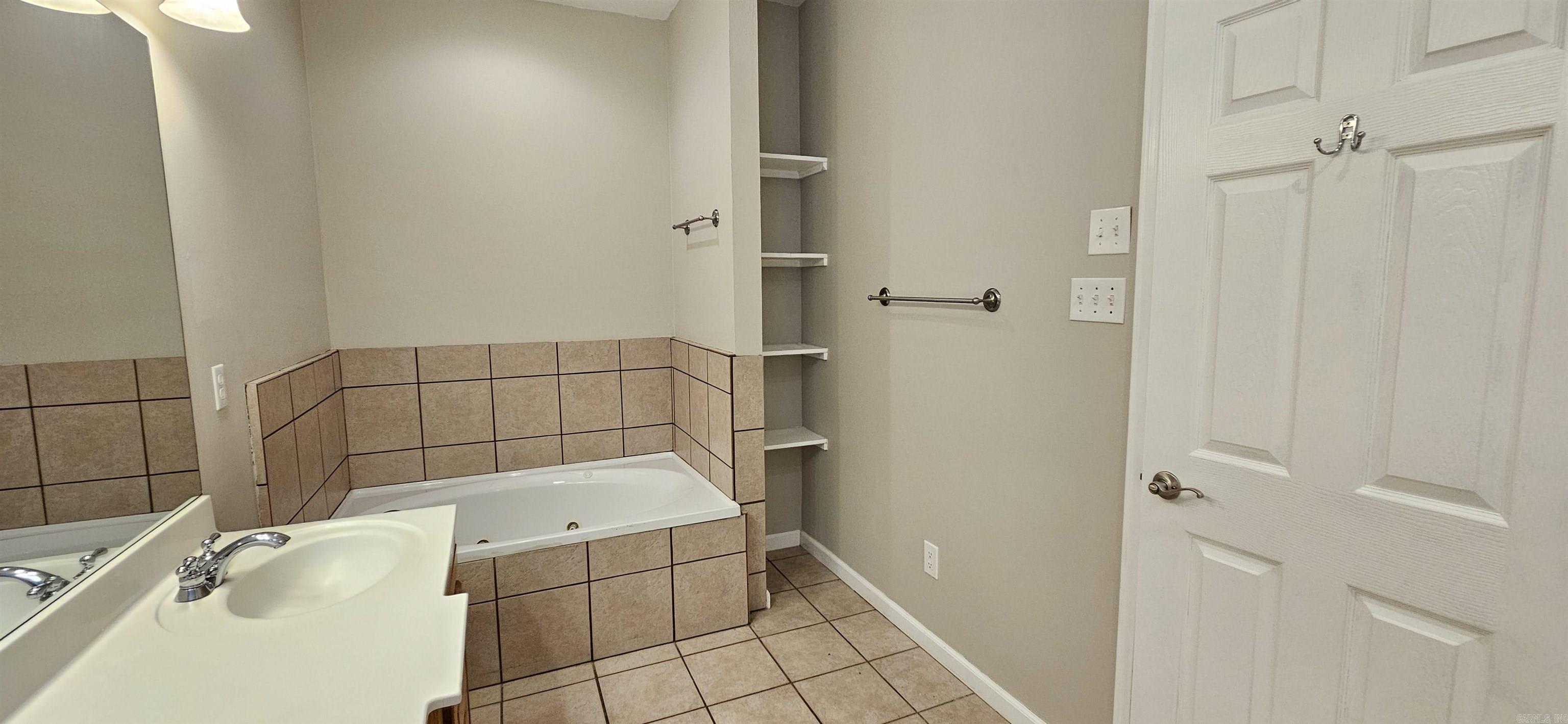 Woodruff Creek - Residential Lease