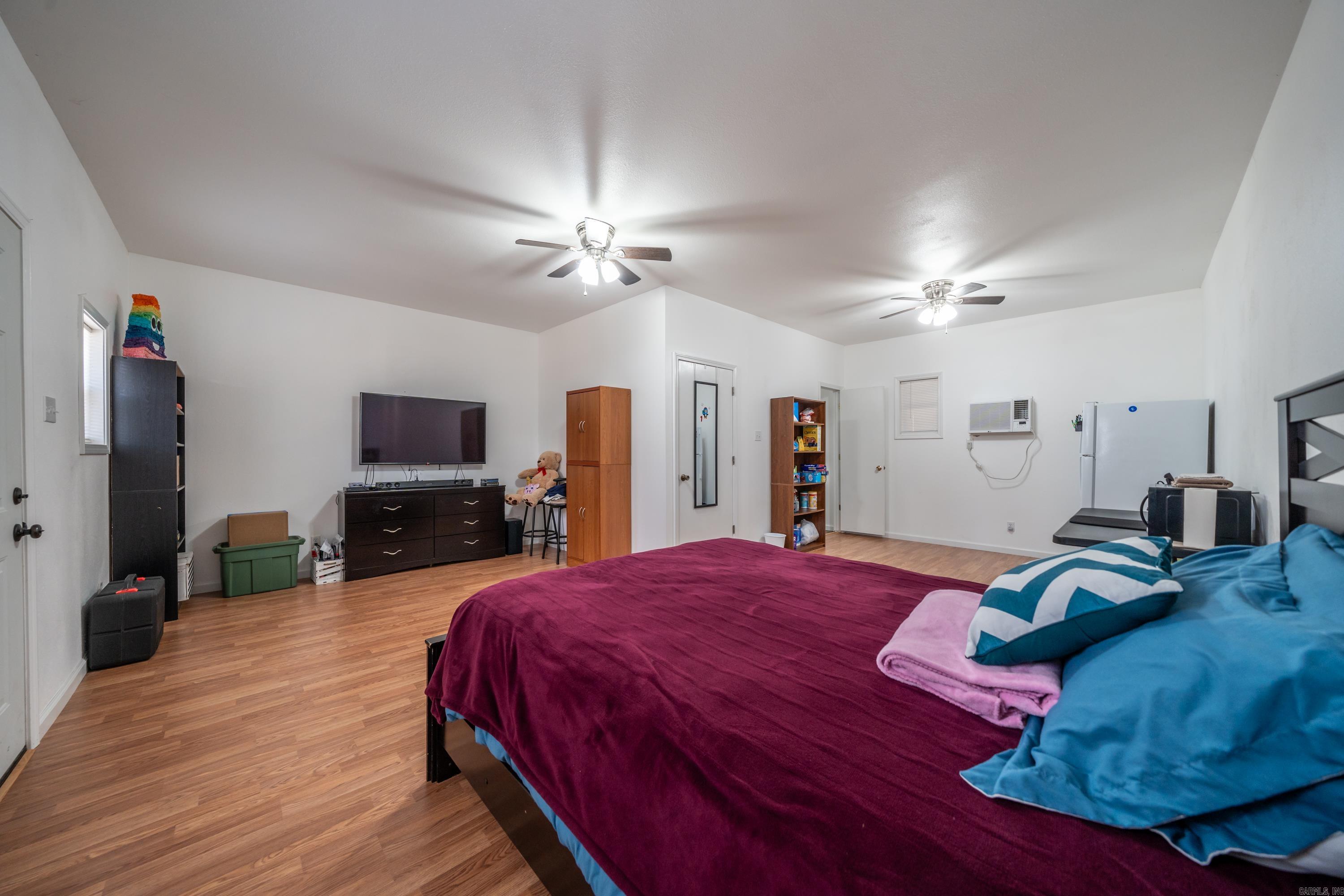 DOGWOOD SPRINGS - Residential