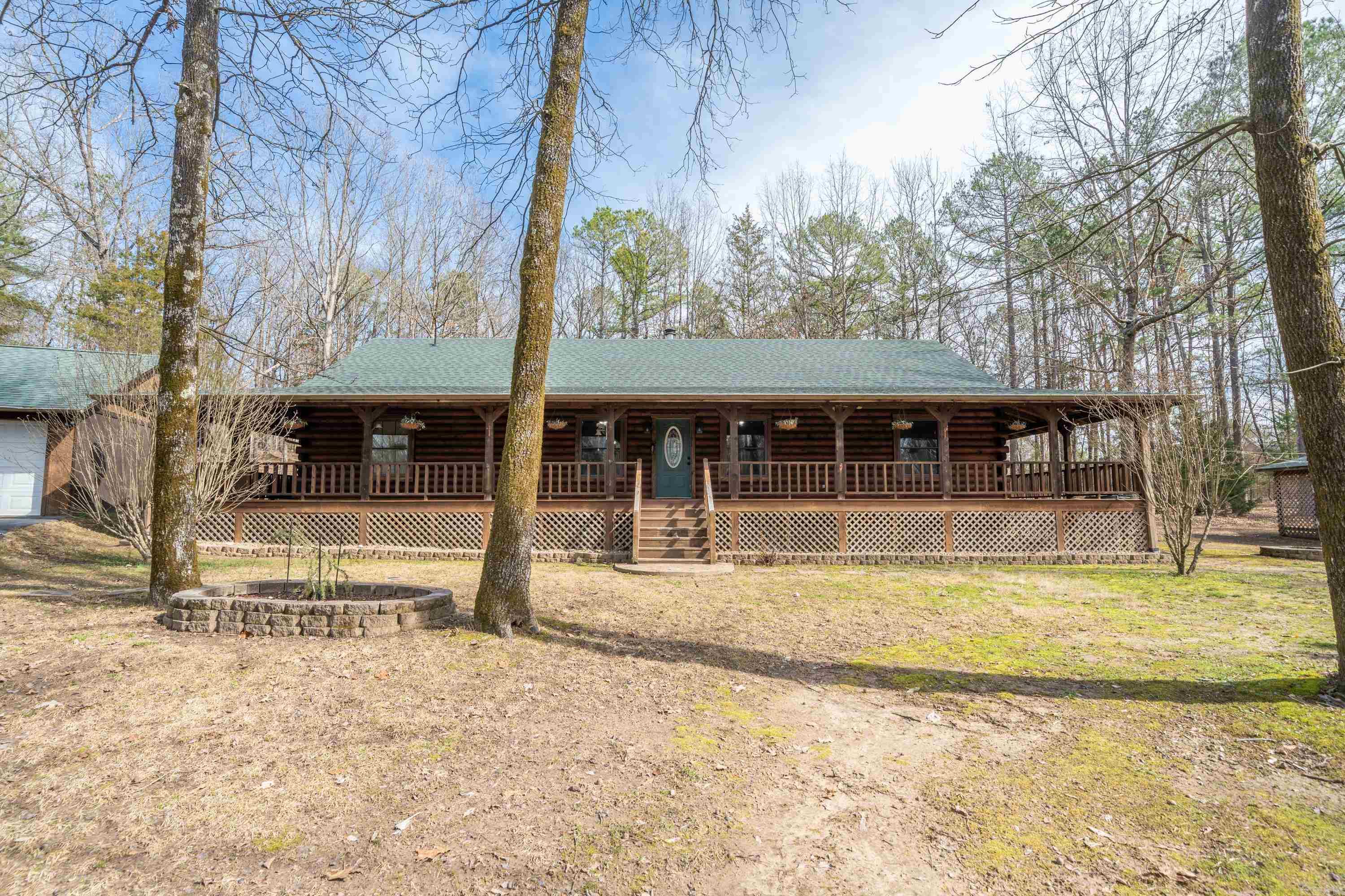 DOGWOOD SPRINGS - Residential