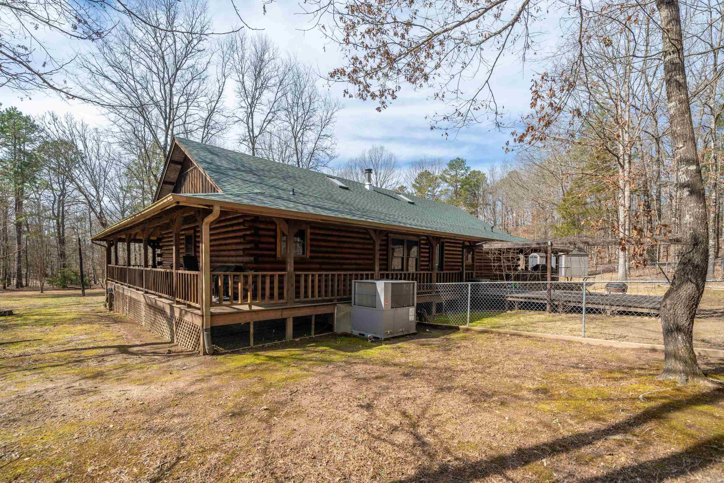 DOGWOOD SPRINGS - Residential