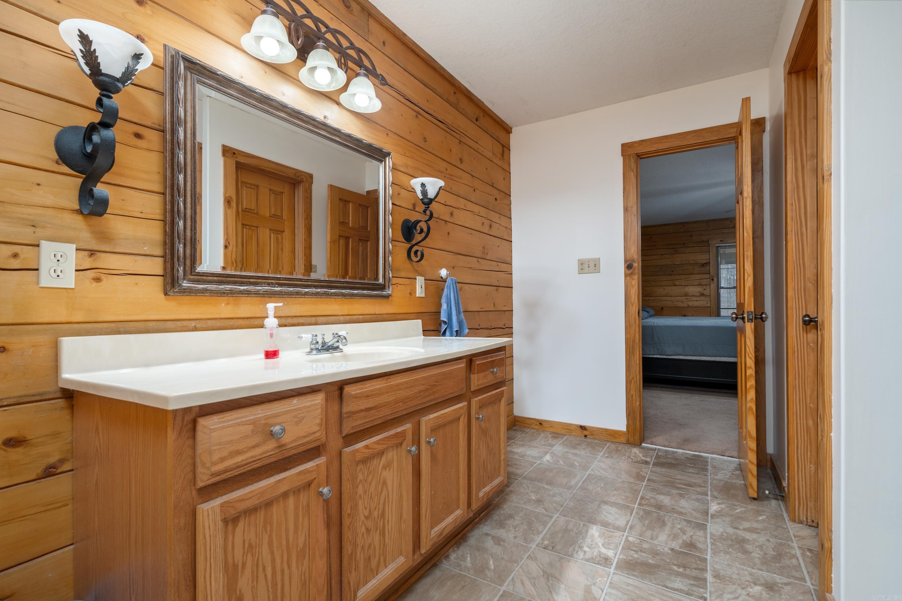 DOGWOOD SPRINGS - Residential