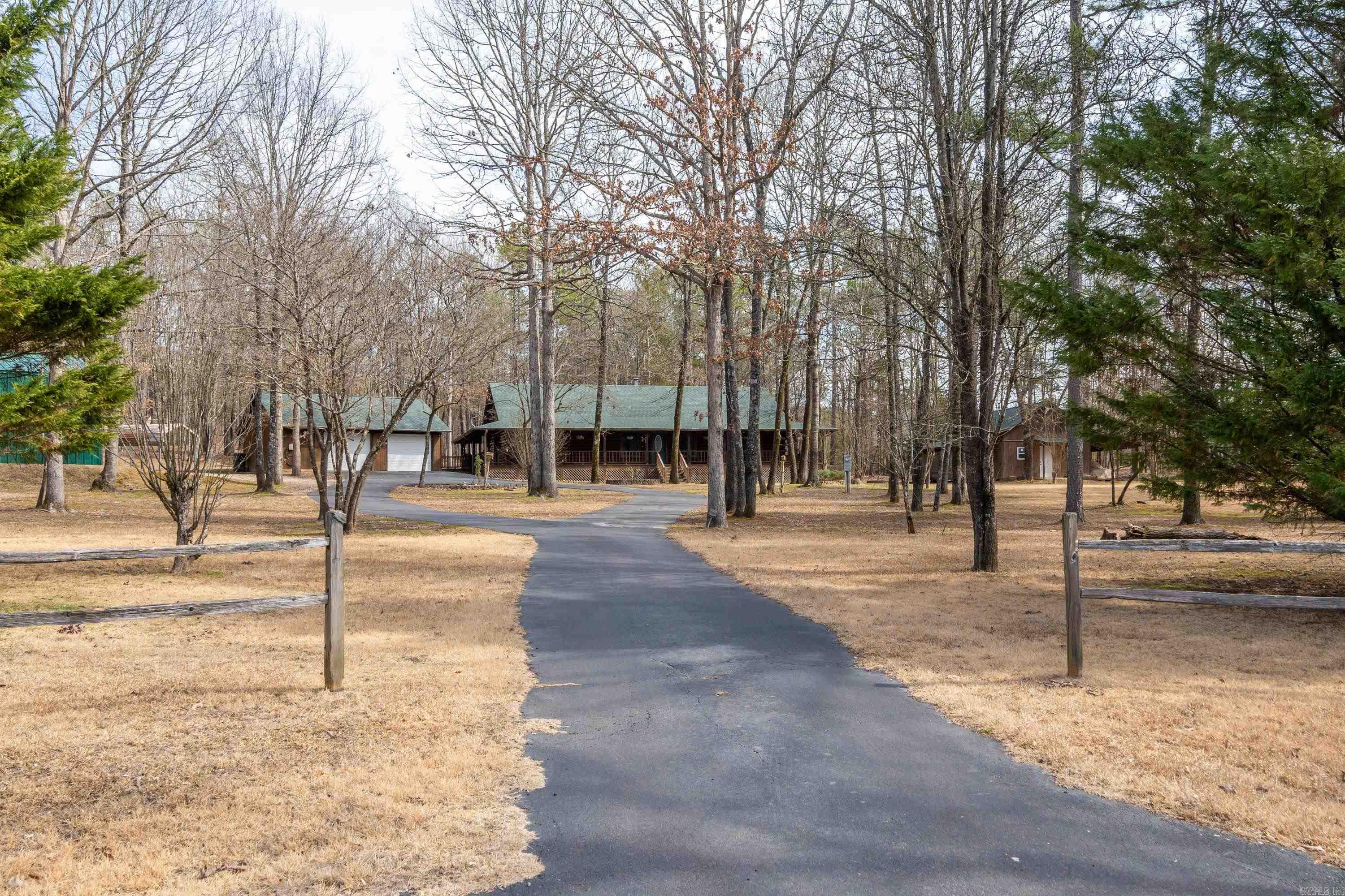 DOGWOOD SPRINGS - Residential