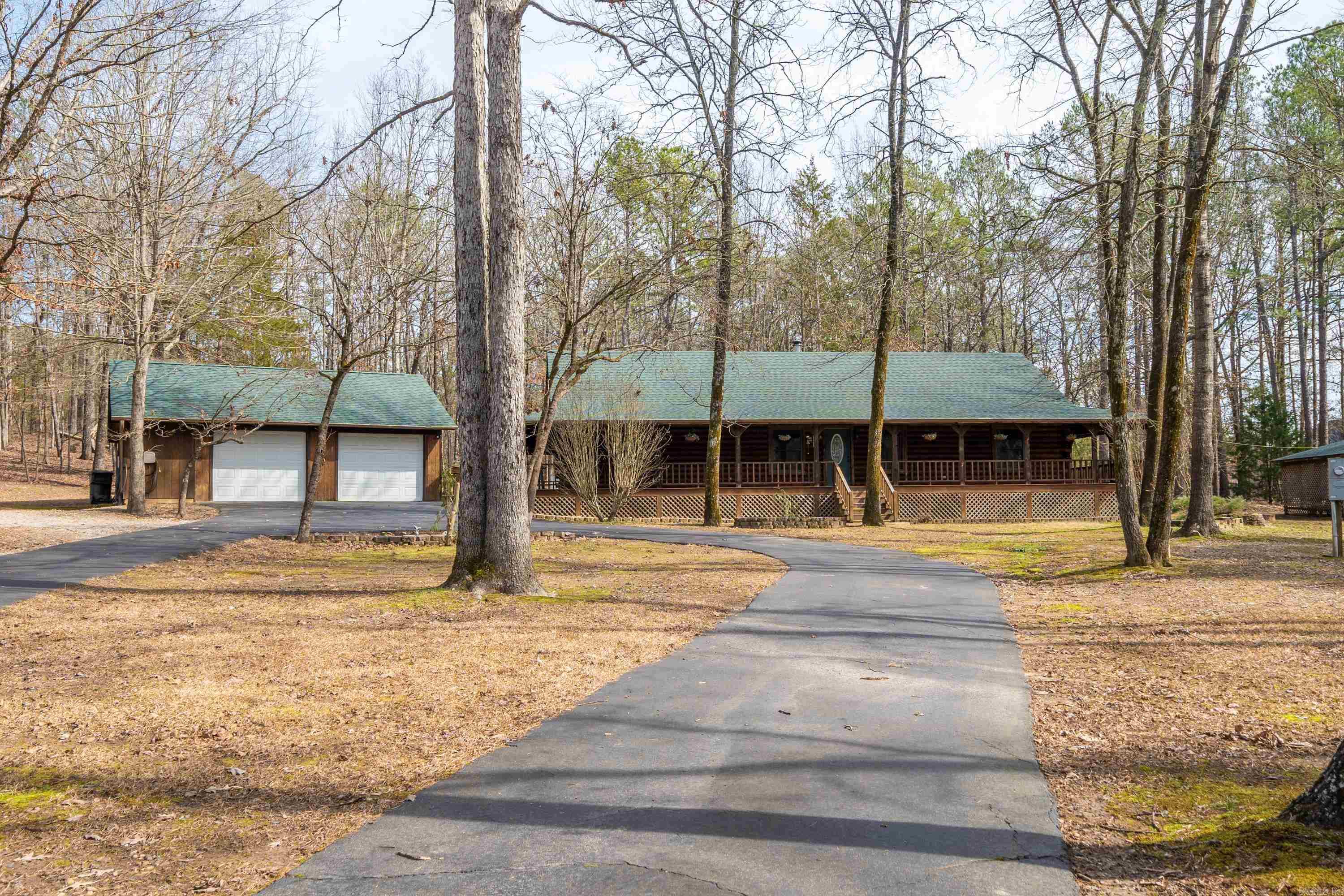 DOGWOOD SPRINGS - Residential