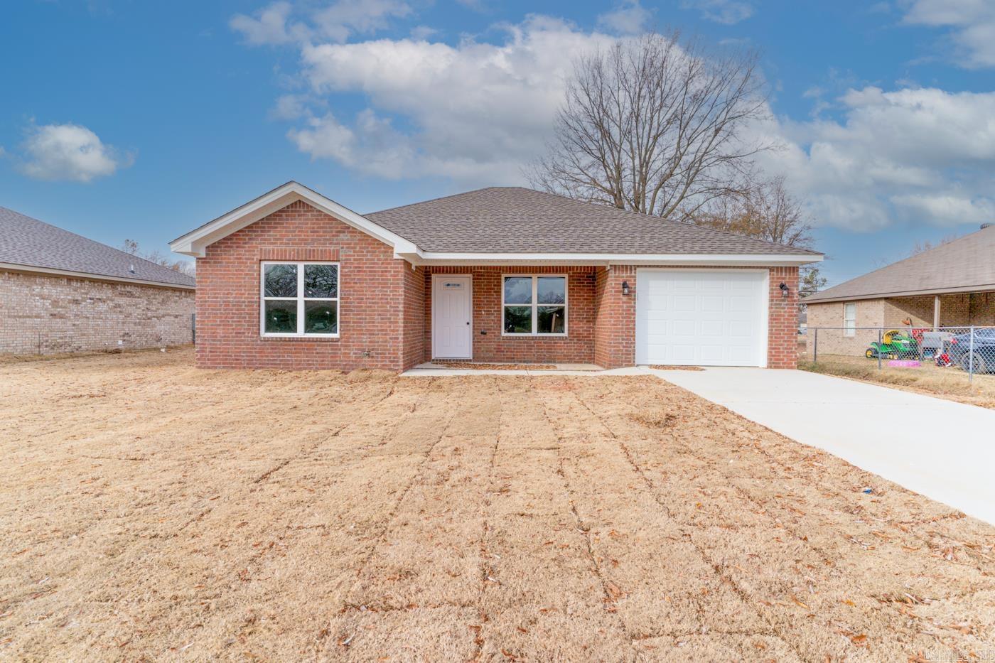 MCKENZIE & WHITT - Residential