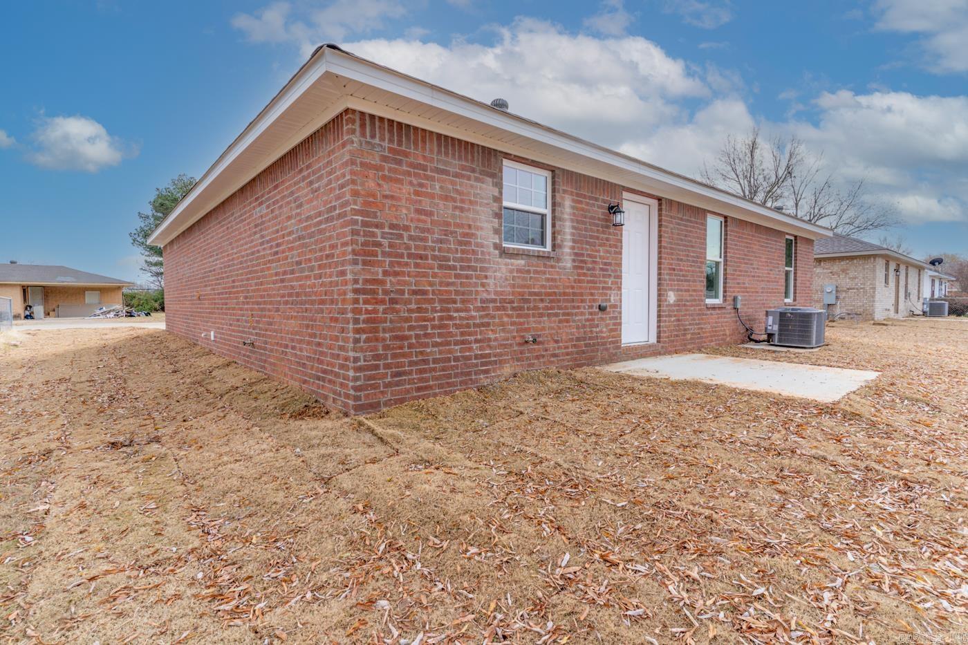 MCKENZIE & WHITT - Residential