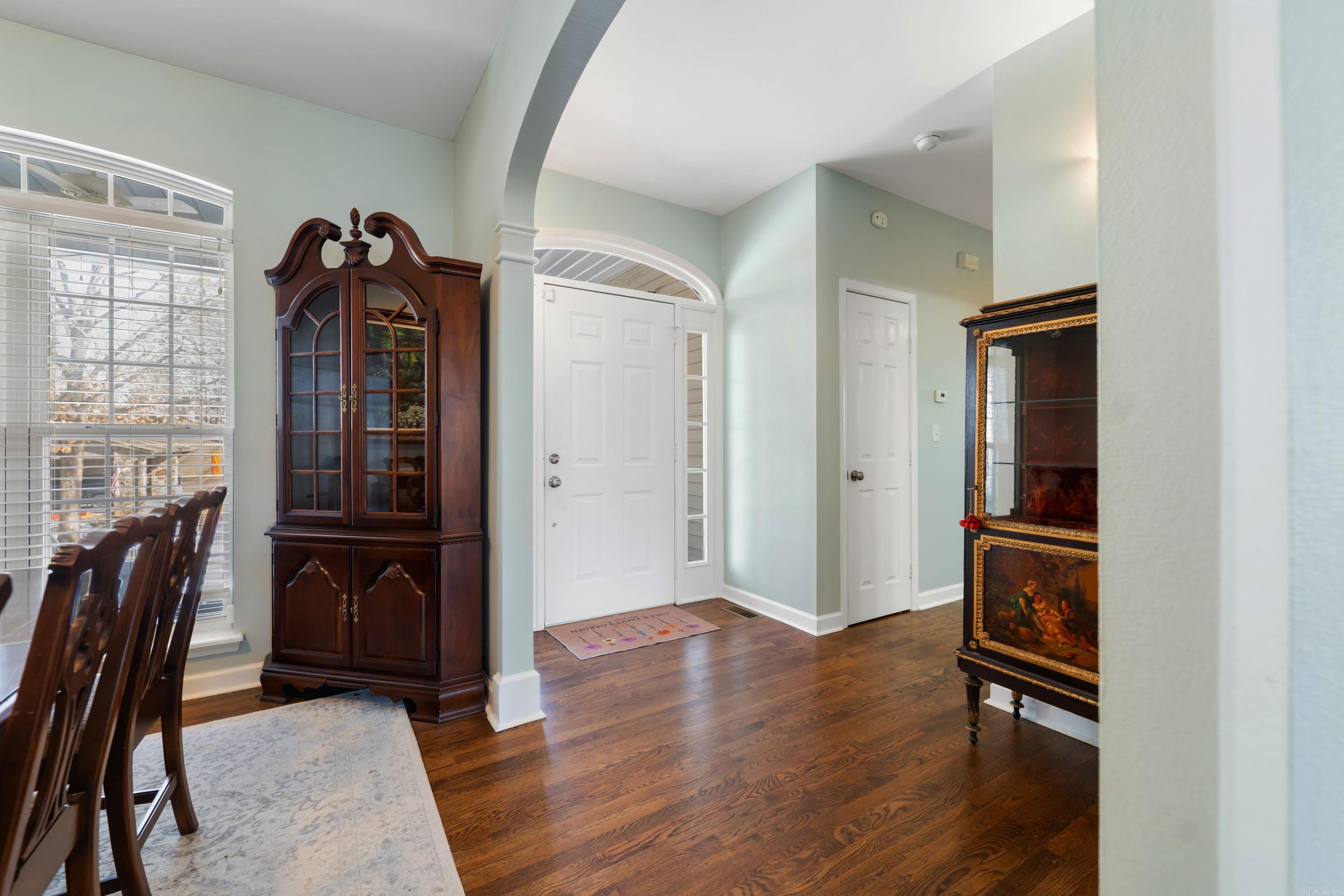 WOODLAND BLUFF - Residential