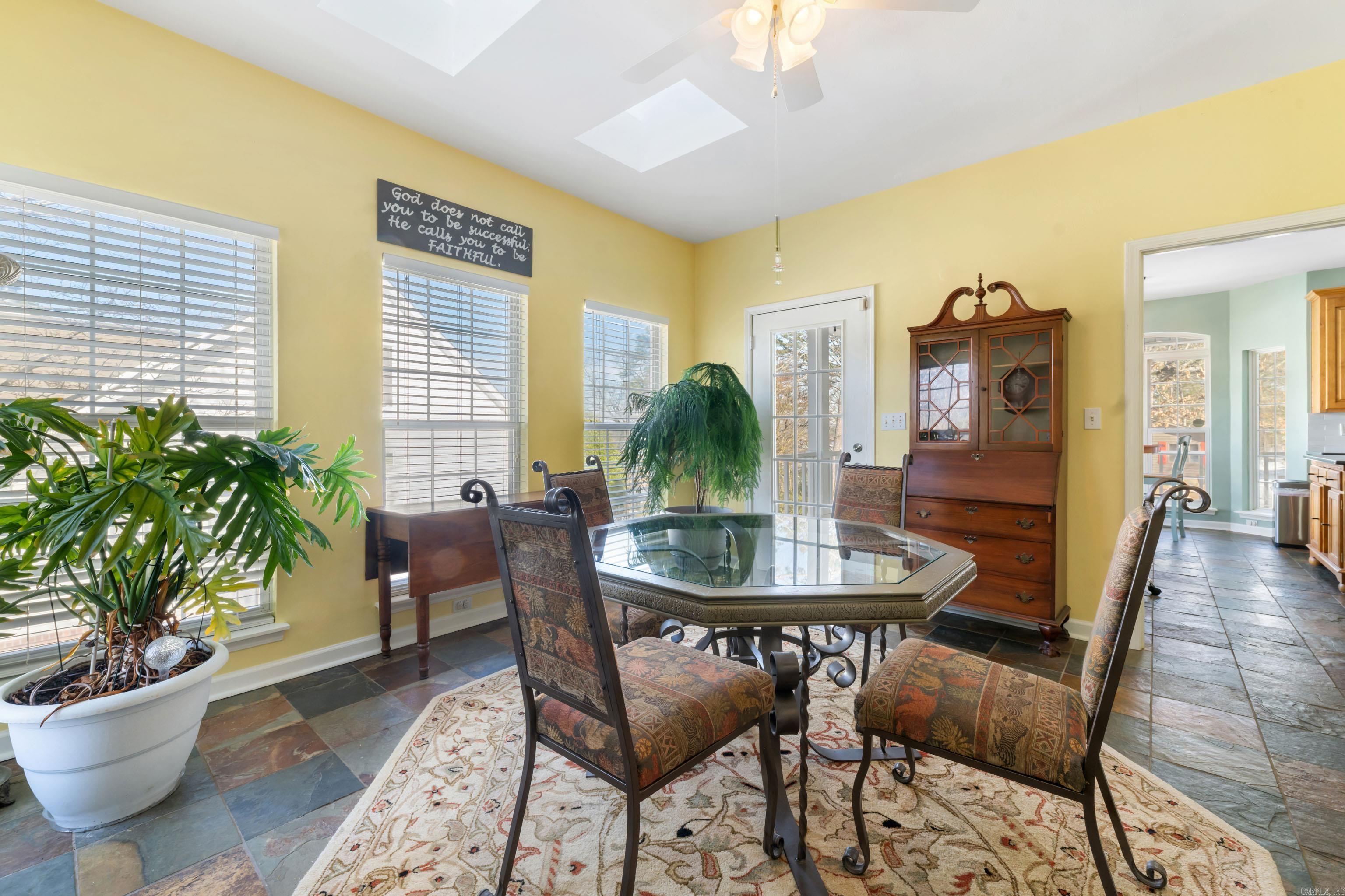 WOODLAND BLUFF - Residential