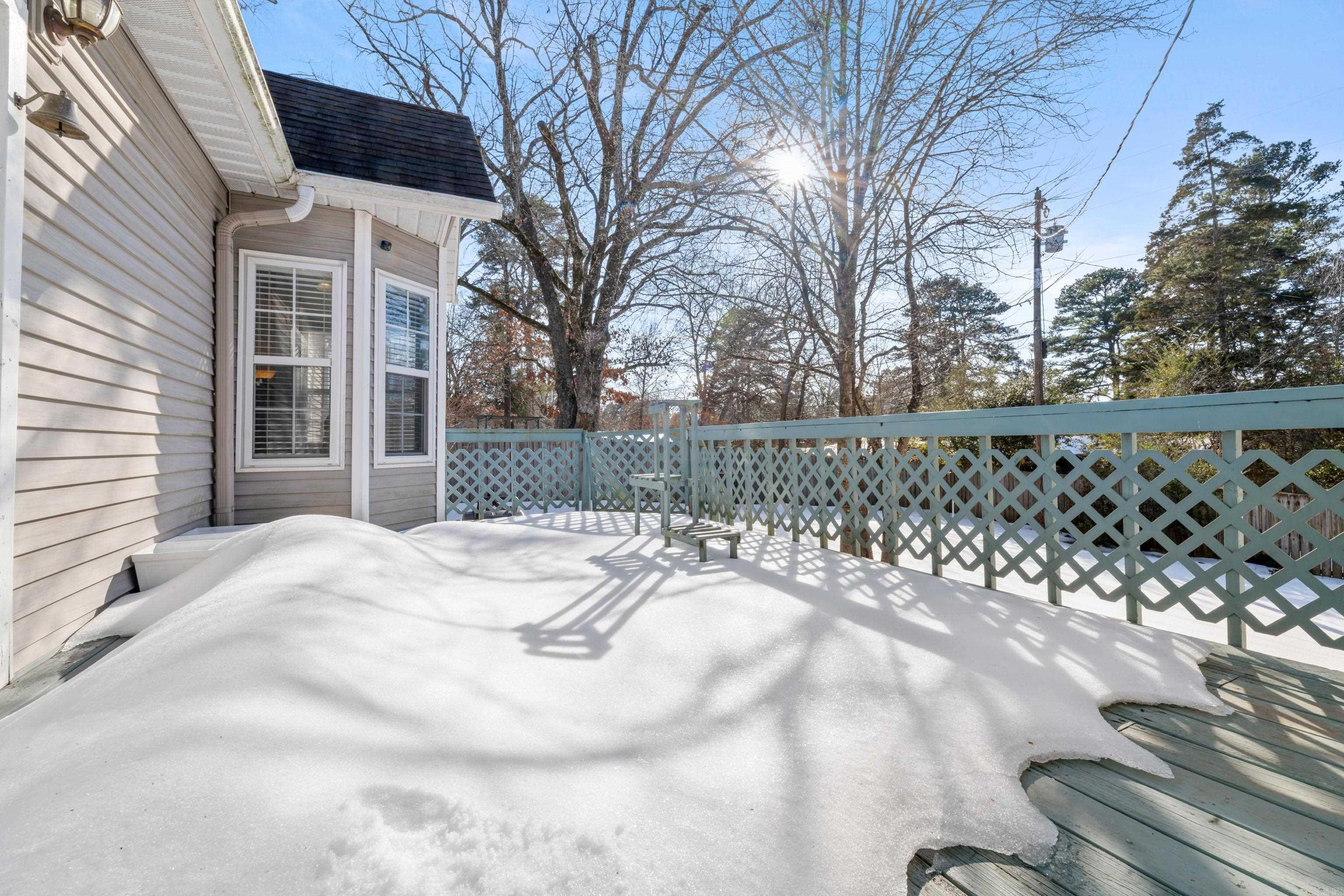 WOODLAND BLUFF - Residential