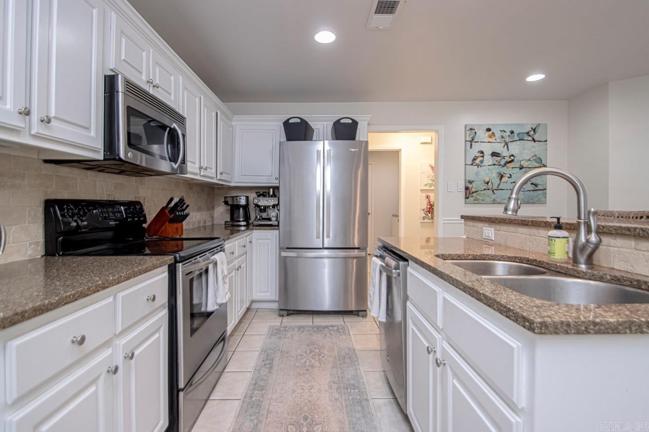 AUSTIN LAKES ADDN - Residential